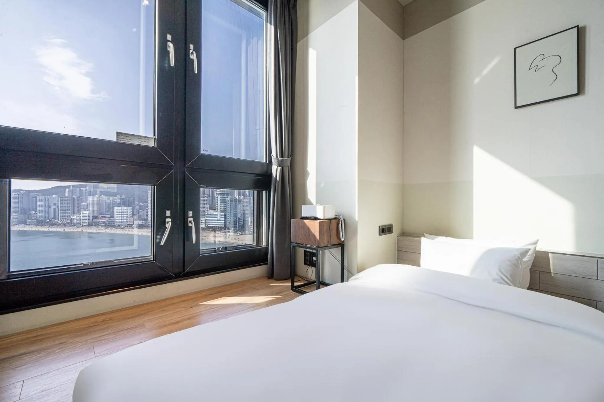 Bed in H Avenue Hotel Gwangalli branch