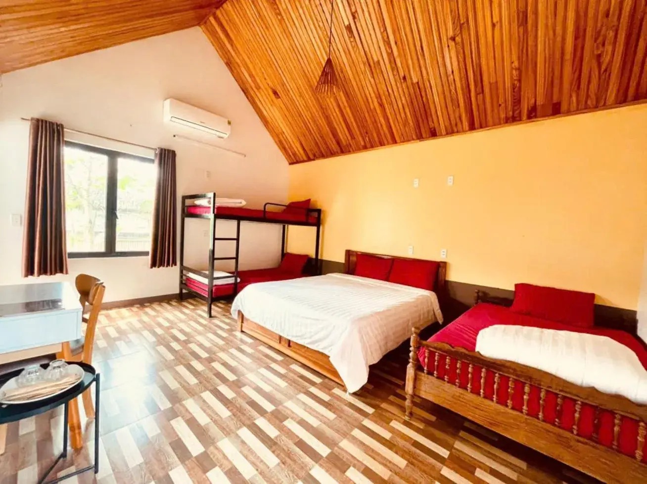 Family Room with Garden View in Wings Ha Giang Loop Bungalow Family Room with Garden View in Wings Ha Giang Loop Bungalow