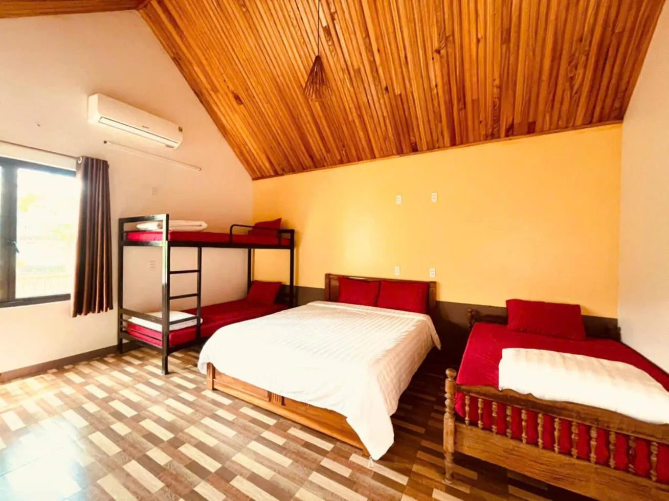 Bedroom, Bed in Wings Ha Giang Loop Bungalow