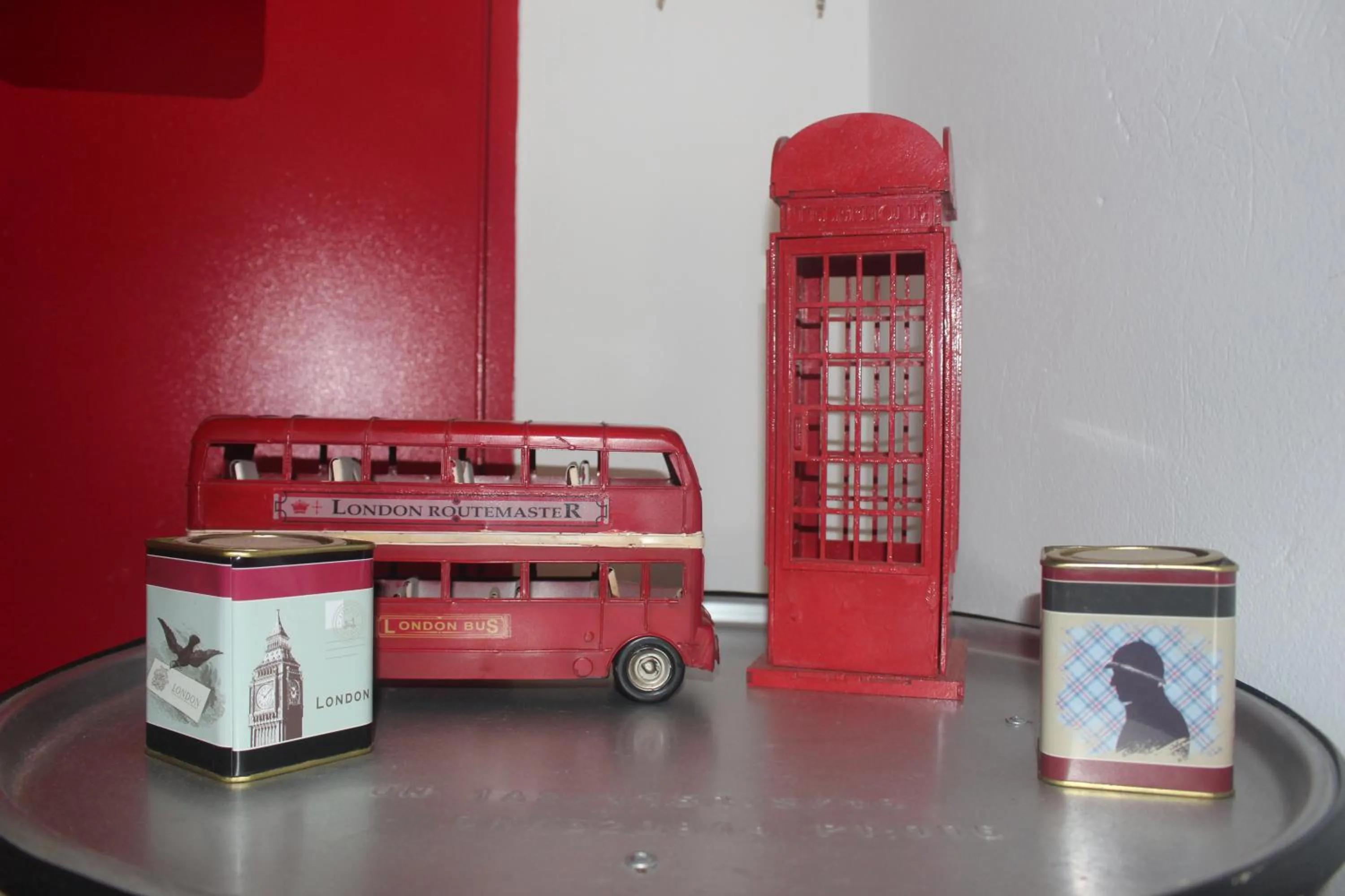 Decorative detail in Casarão da Ducha hotel concept