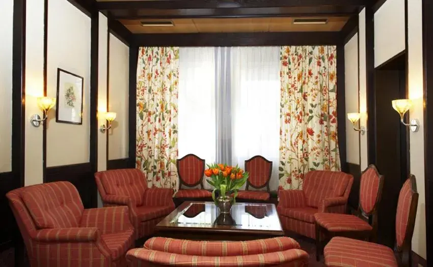 Lounge or bar in Stern Hotel Soller Lounge or bar in Stern Hotel Soller