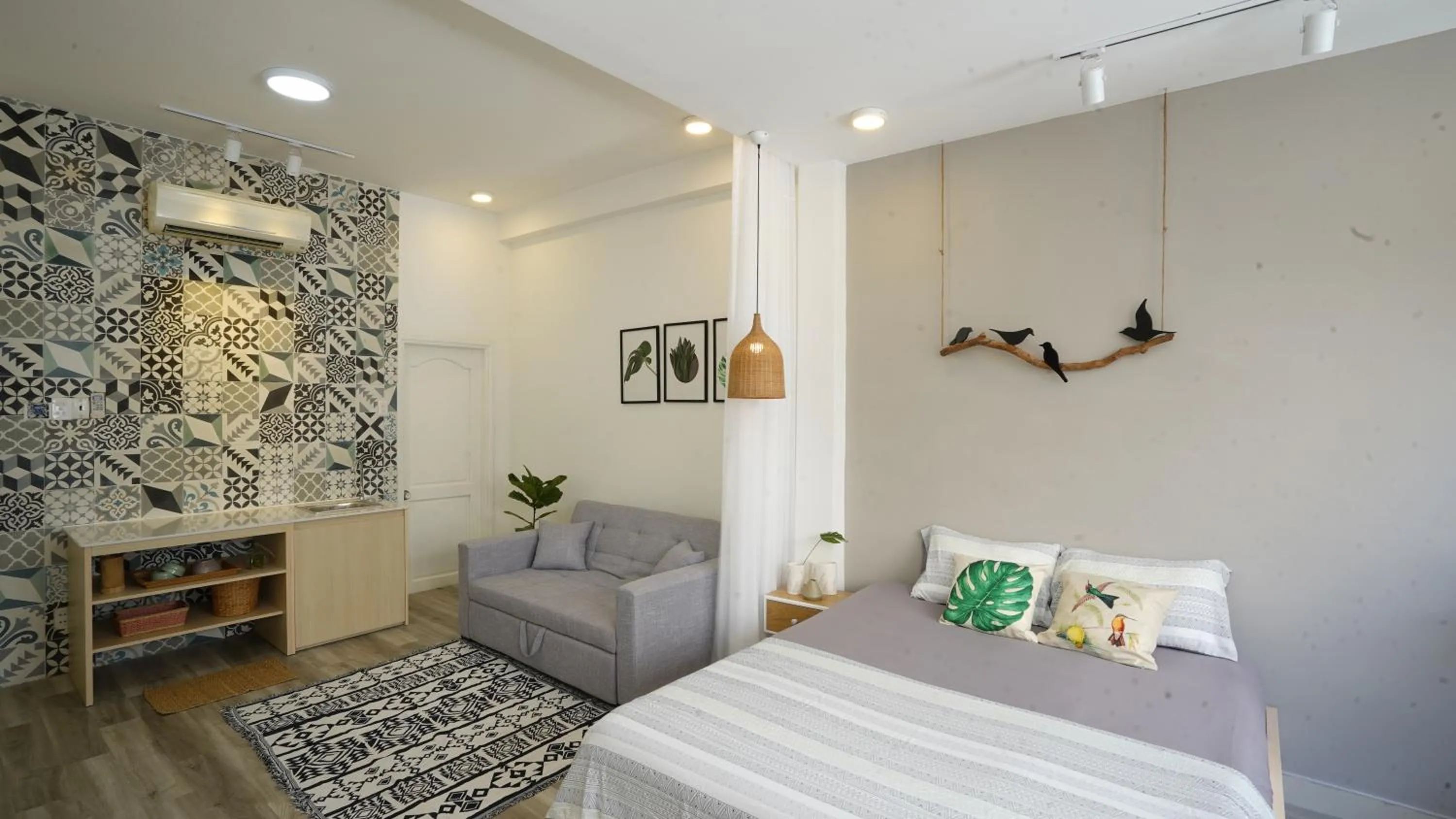 Bed in Botanic House Saigon
