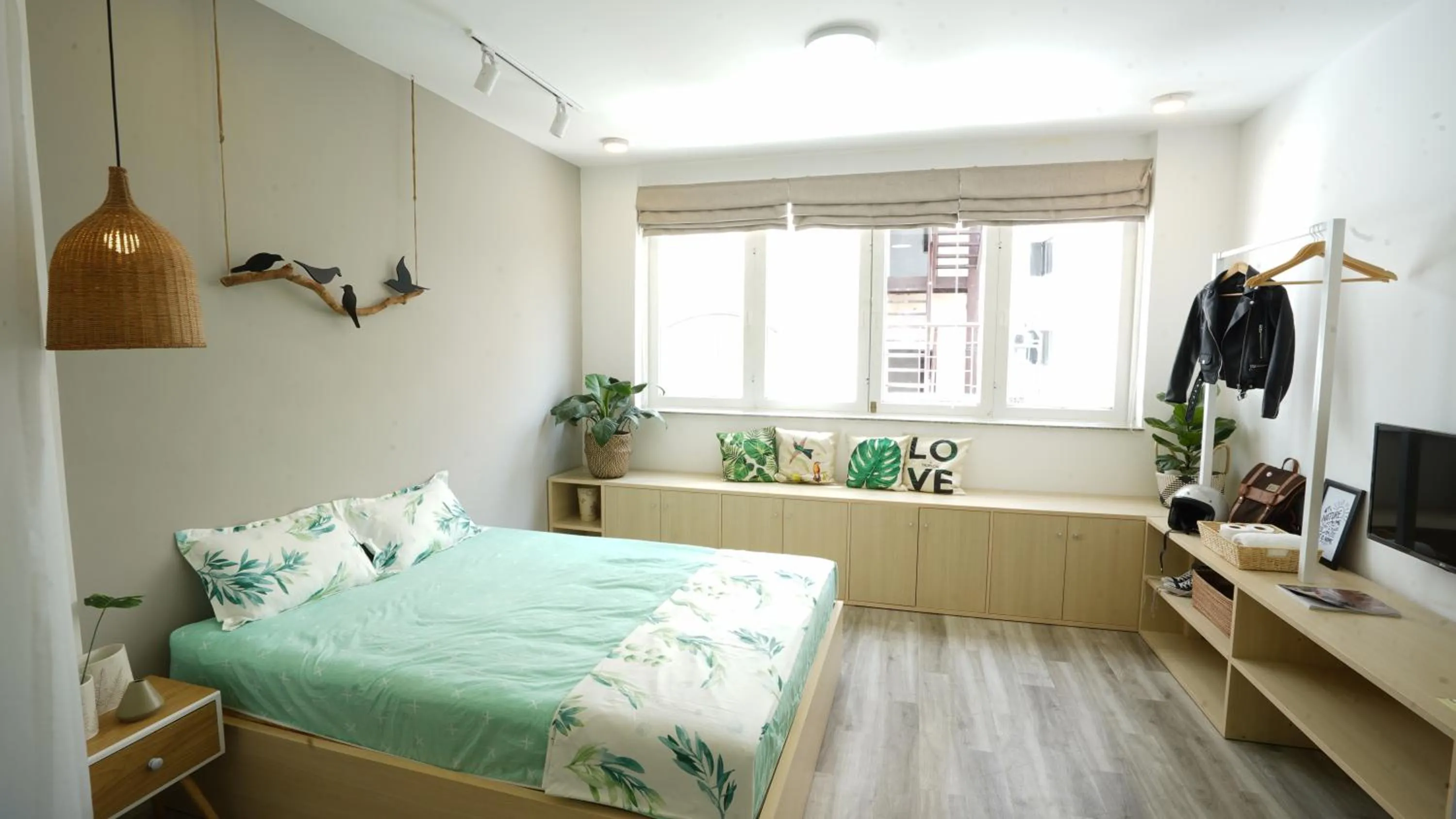 Bed in Botanic House Saigon