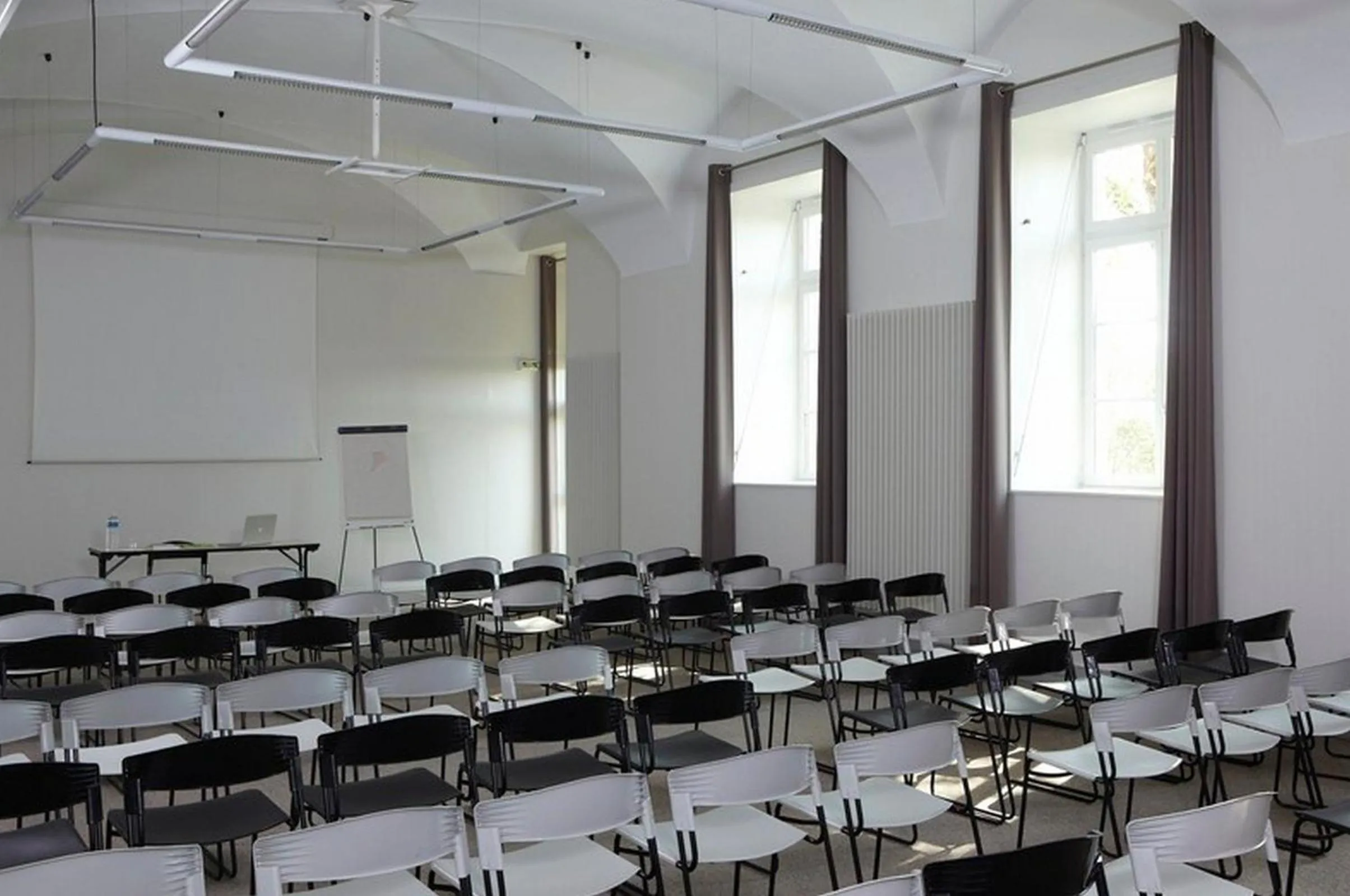 Business facilities in Appart Hôtel Lyon Villemanzy