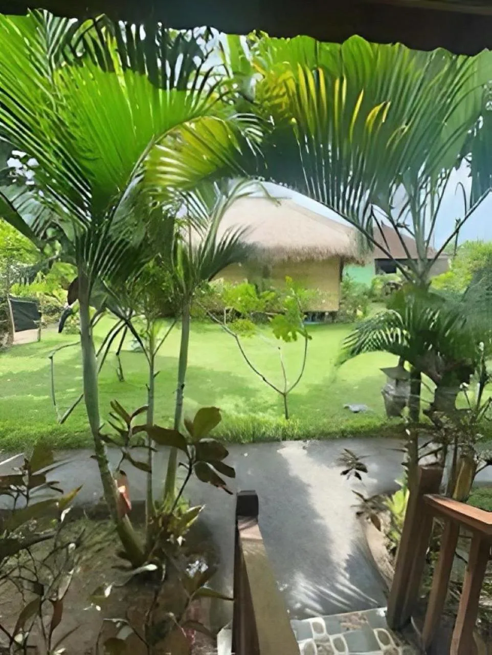 Property building in Island Garden Huts Lembongan