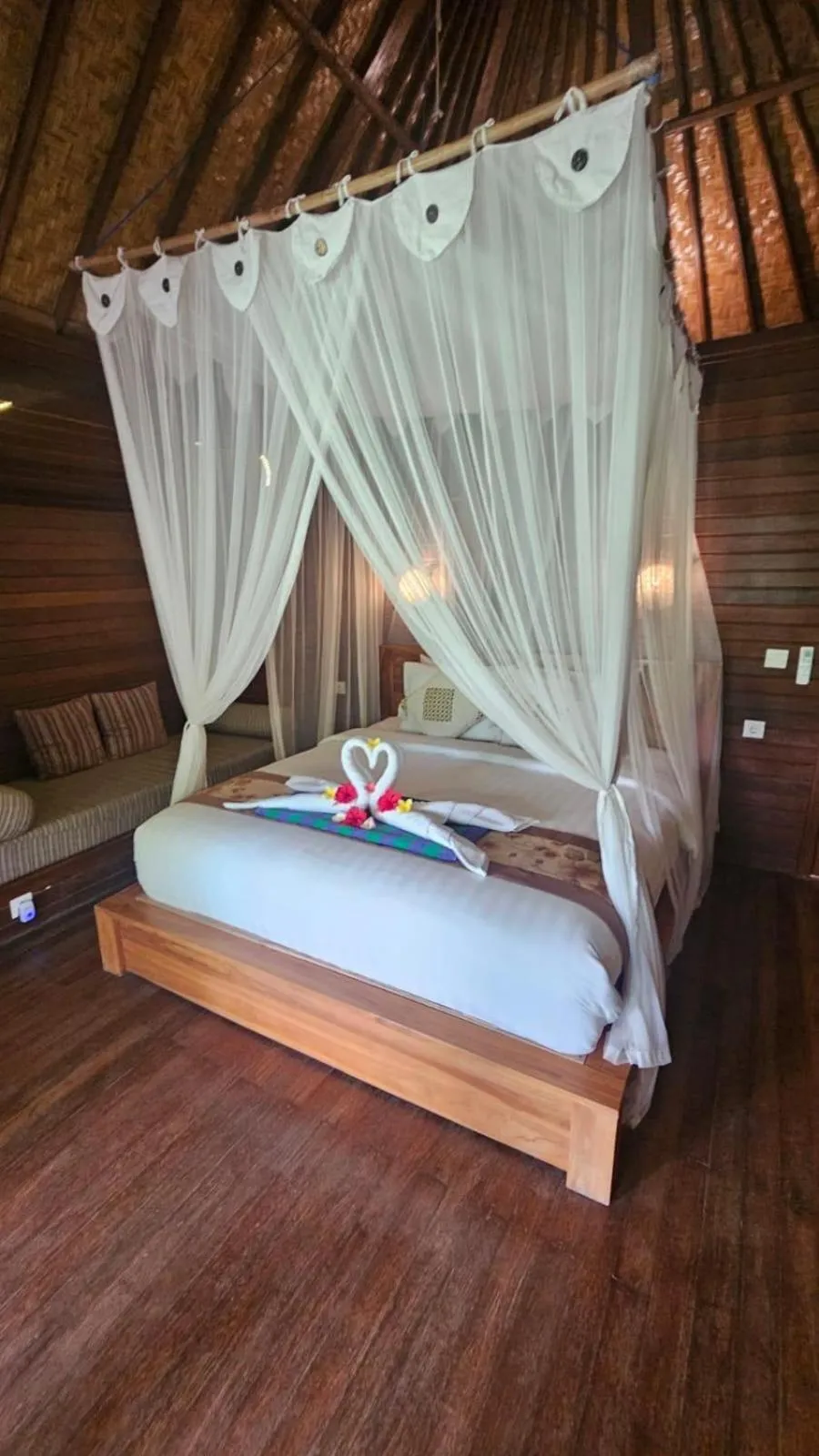 Bed in Island Garden Huts Lembongan