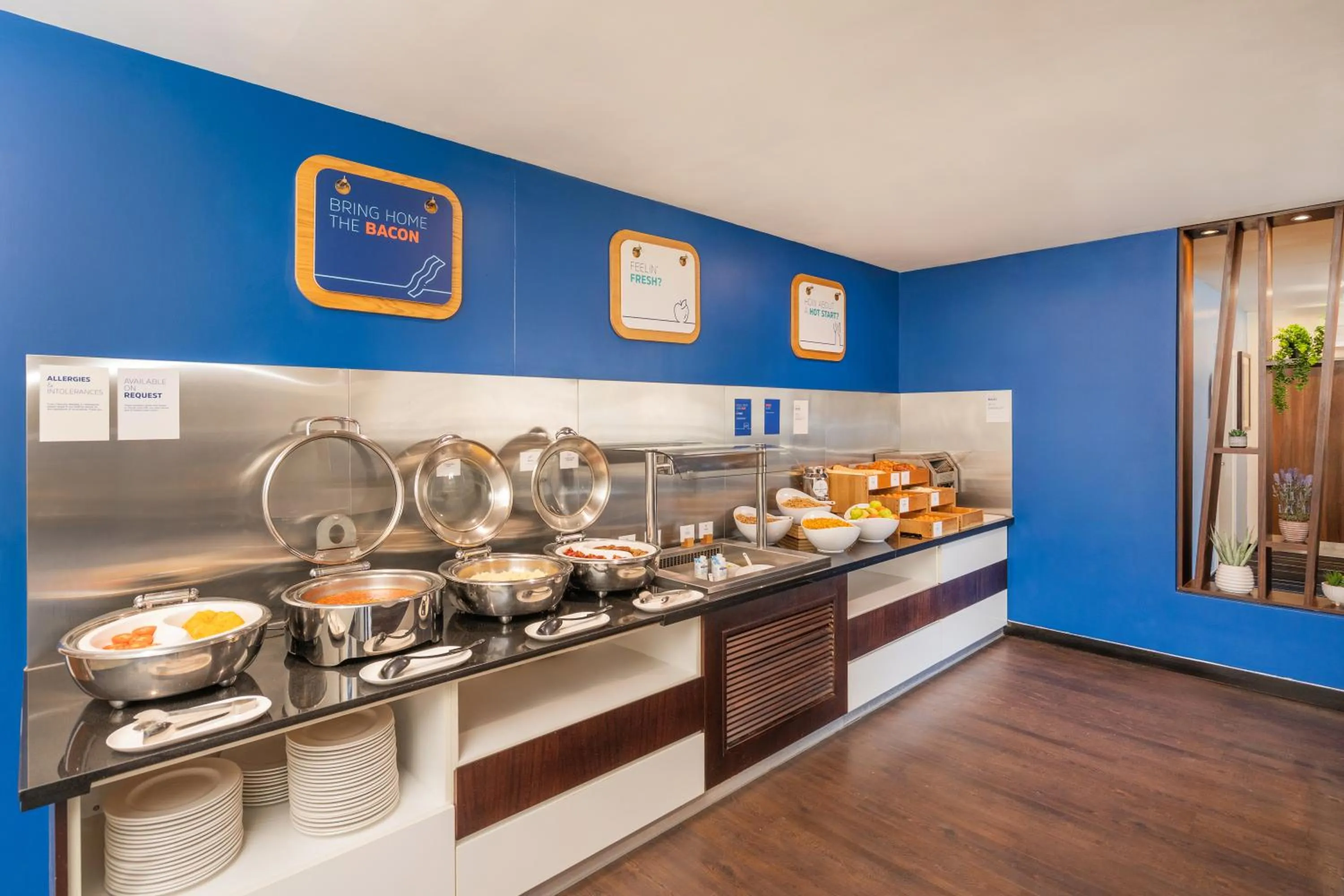 Buffet breakfast in Holiday Inn Express Cambridge Duxford M11 Jct 10, an IHG Hotel