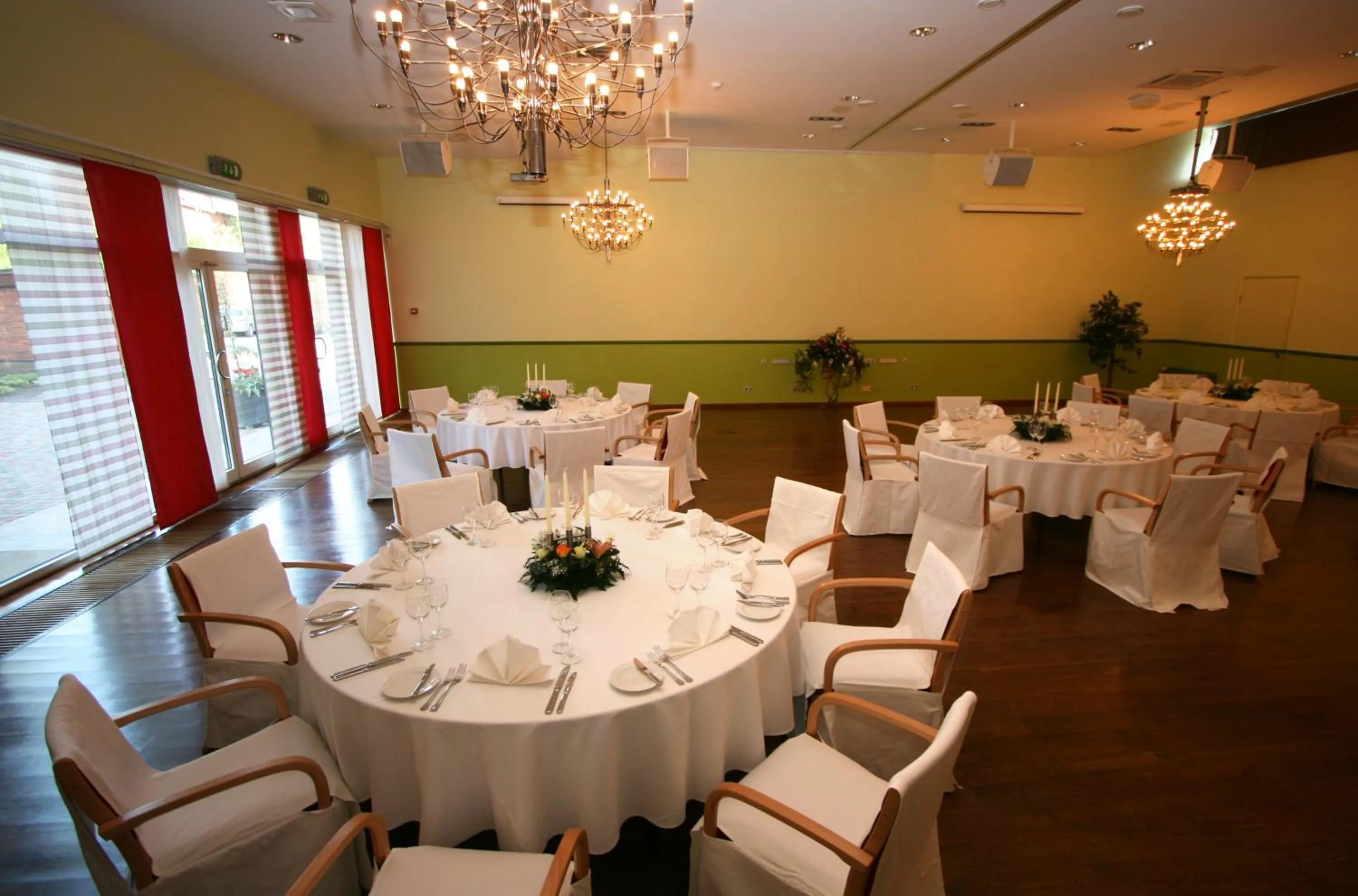 Banquet/Function facilities in Amrita Hotel