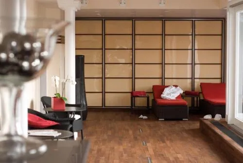 Lobby or reception in Parkhotel am Taunus