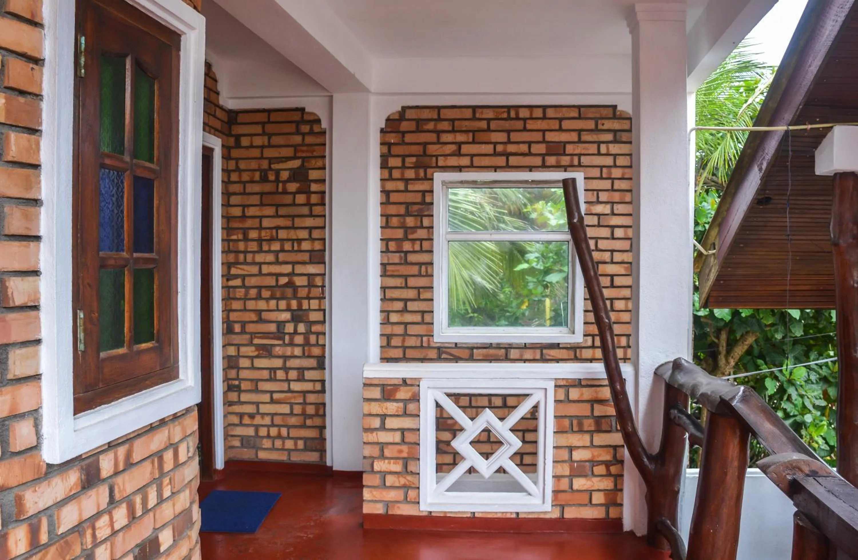 Blue Horizon Beach Hotel