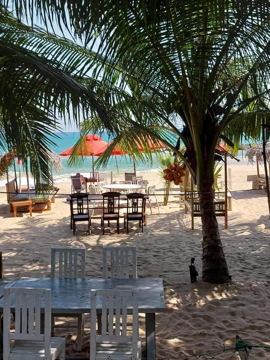 Blue Horizon Beach Hotel