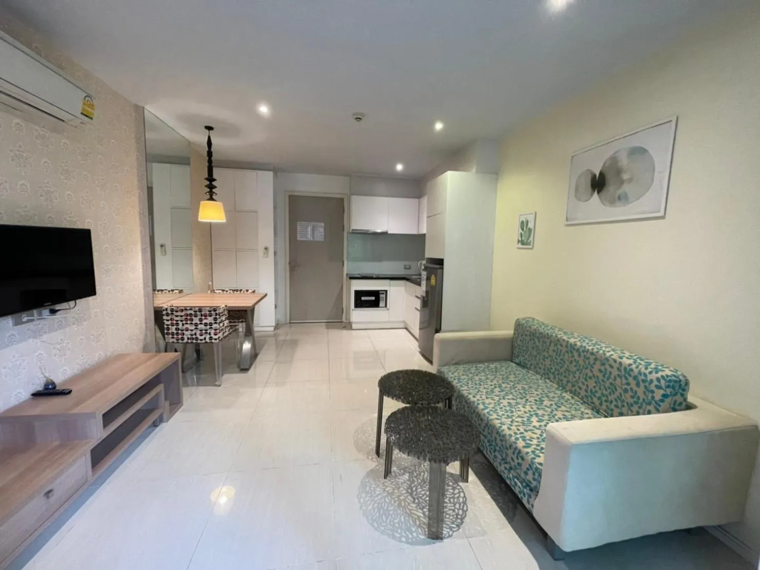 Living room in Atlantis Condo Resort Jomtien TLH