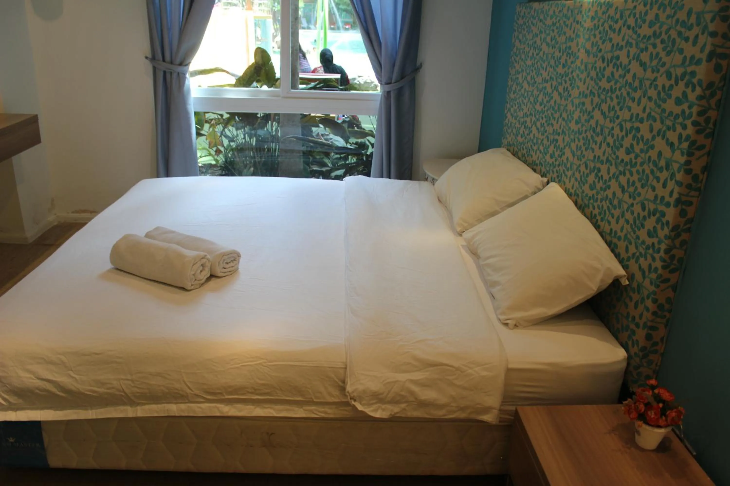 Bedroom, Bed in Atlantis Condo Resort Jomtien TLH