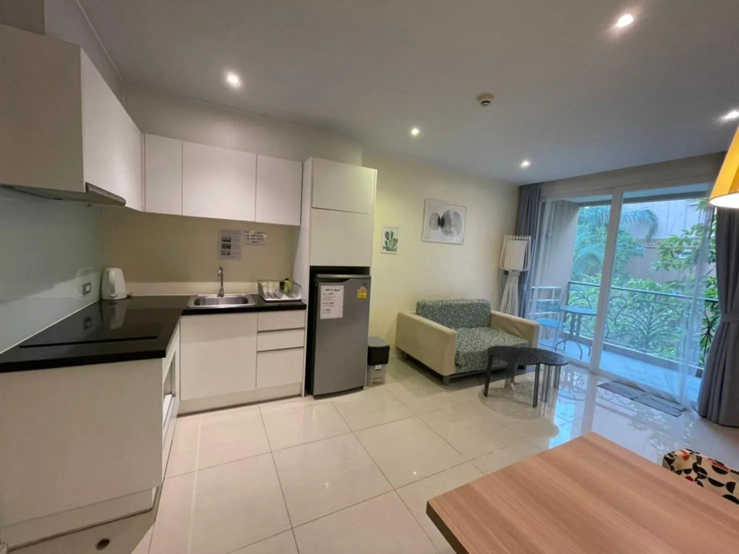 Kitchen or kitchenette in Atlantis Condo Resort Jomtien TLH