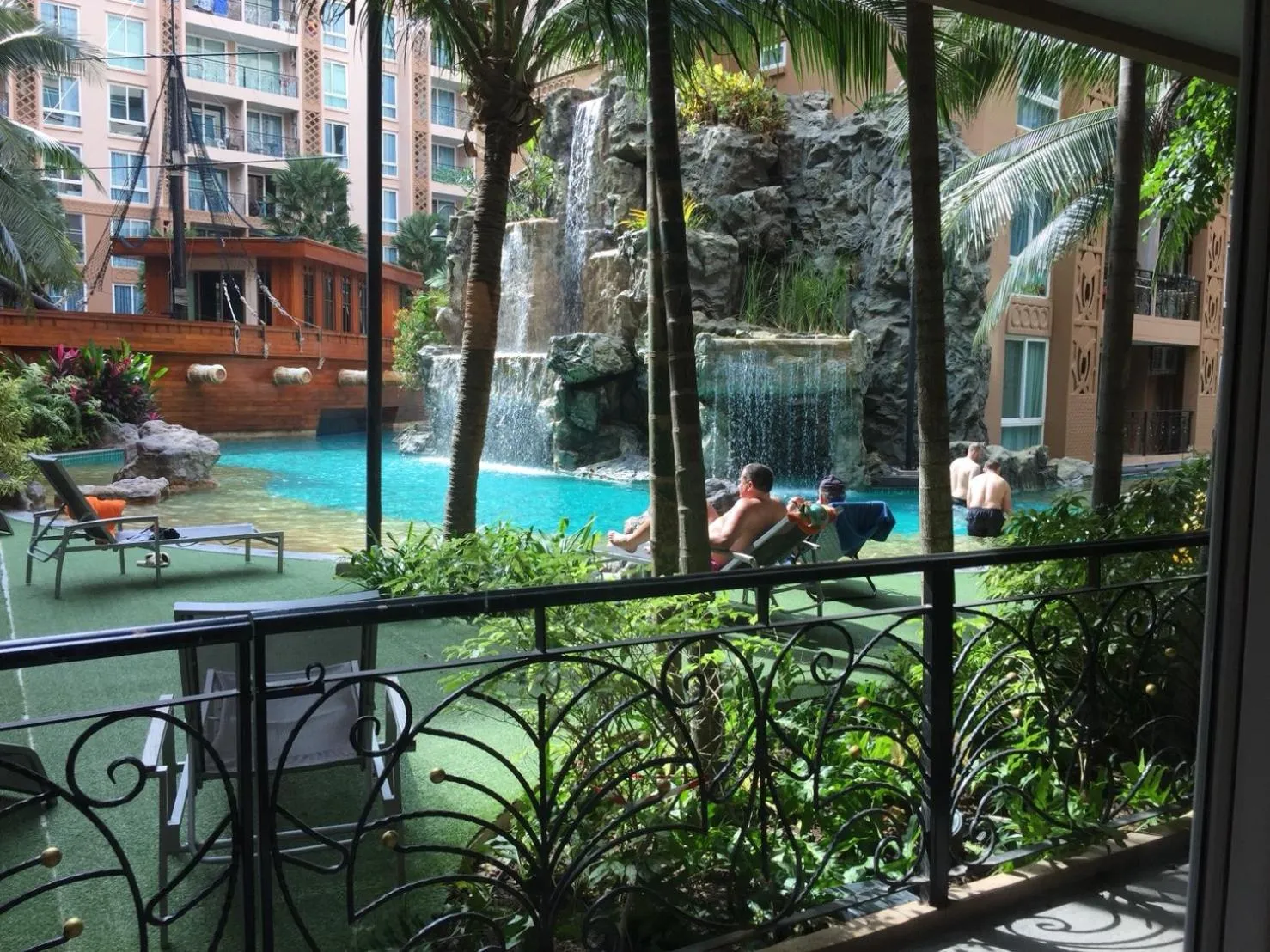 Balcony/Terrace in Atlantis Condo Resort Jomtien TLH