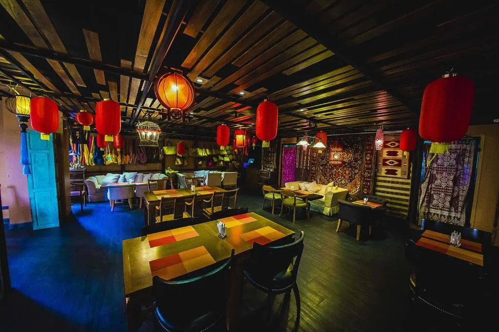 Restaurant/places to eat in Atlantis Condo Resort Jomtien TLH