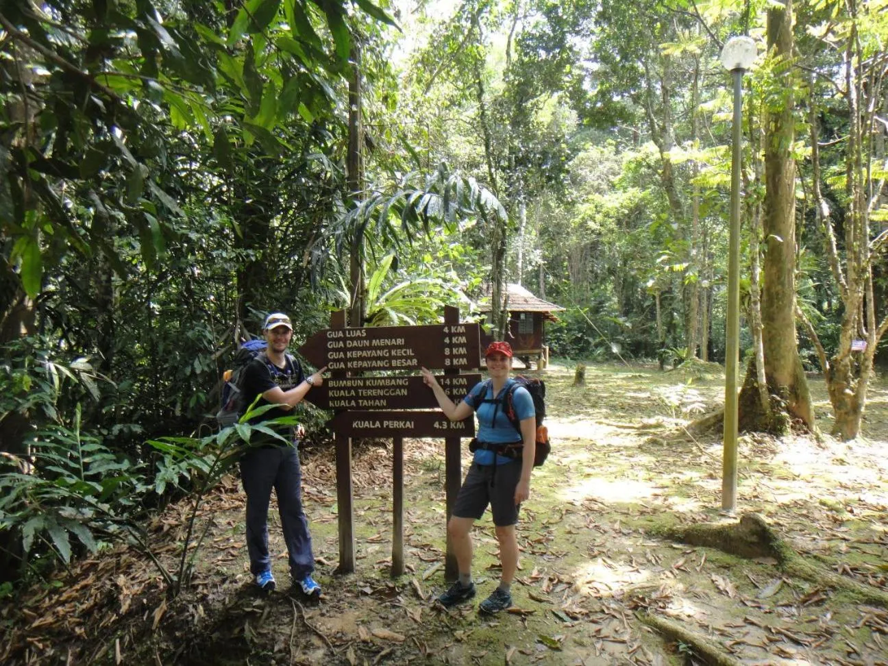 Hiking in Taman Negara River View Lodge