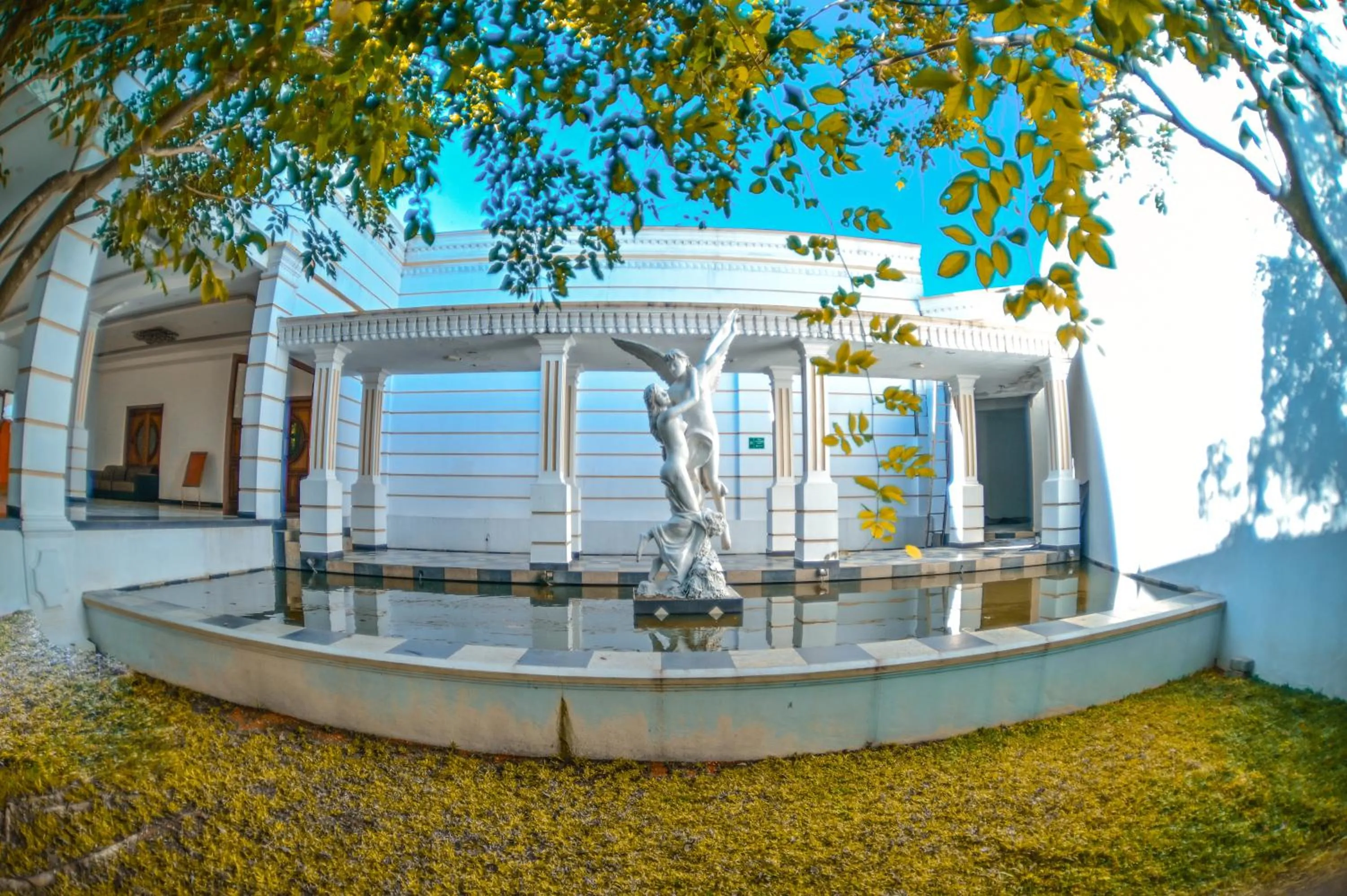 Property building in Hotel Golden Ray