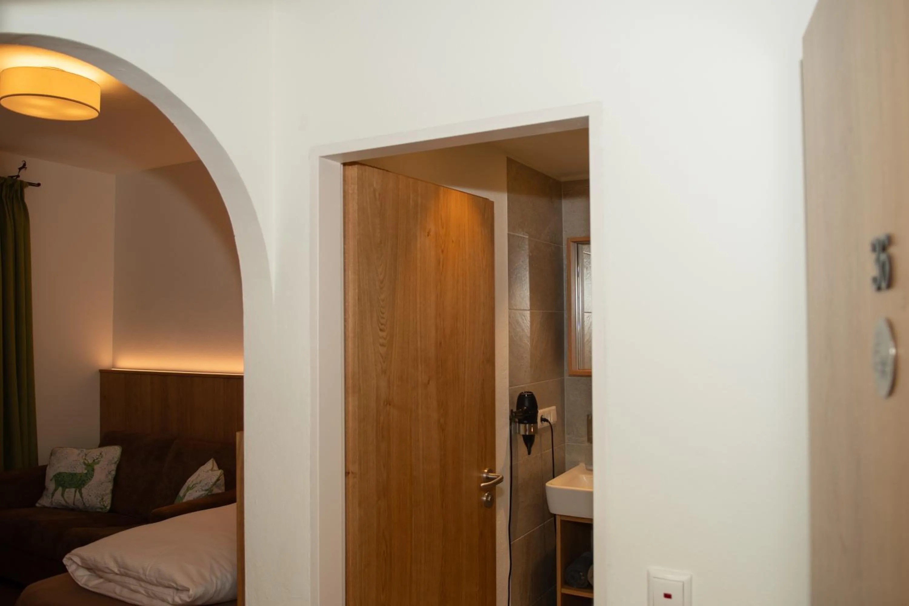 Staff, Bed in Hotel Bockmaier