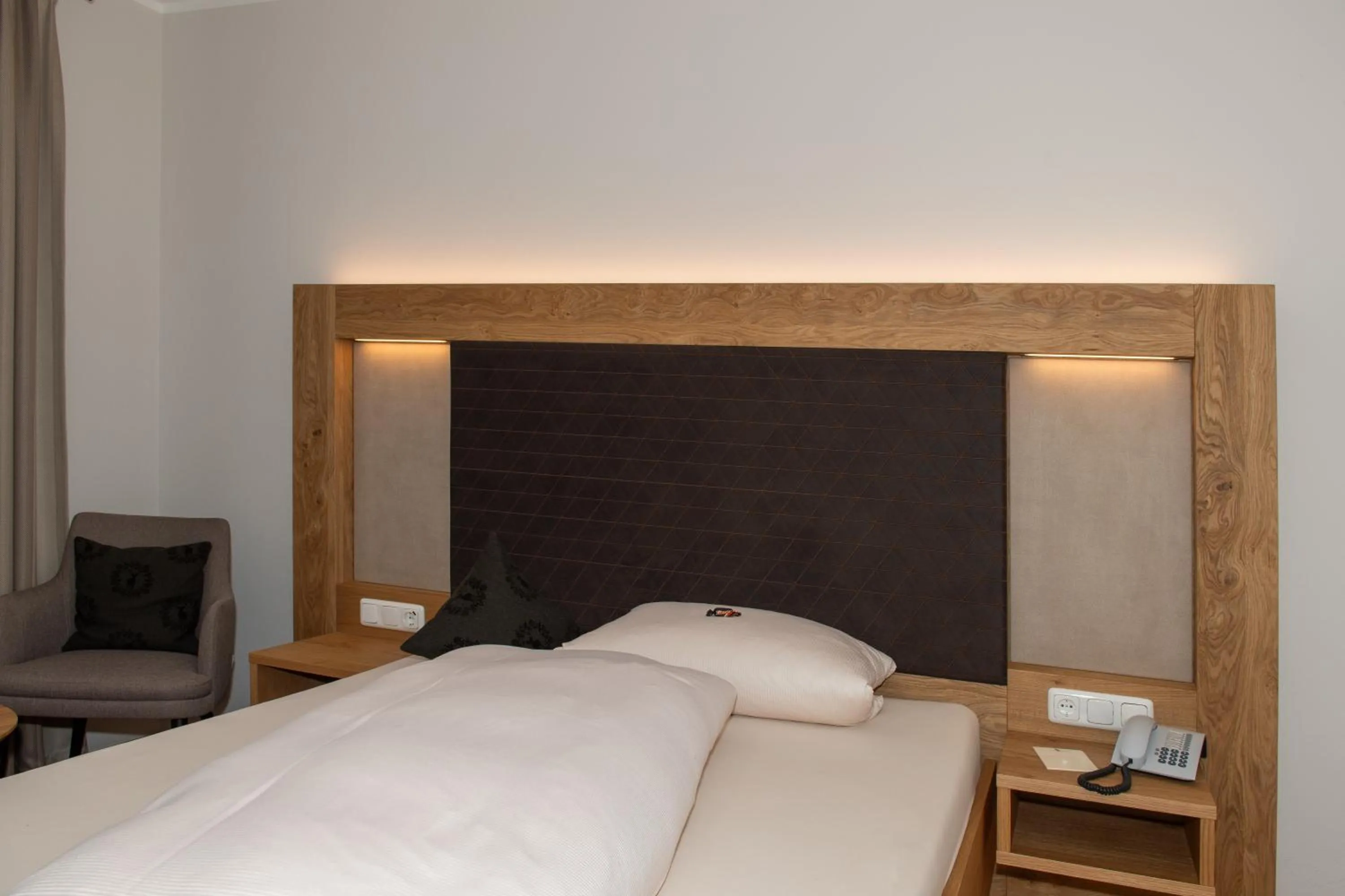 Staff, Bed in Hotel Bockmaier