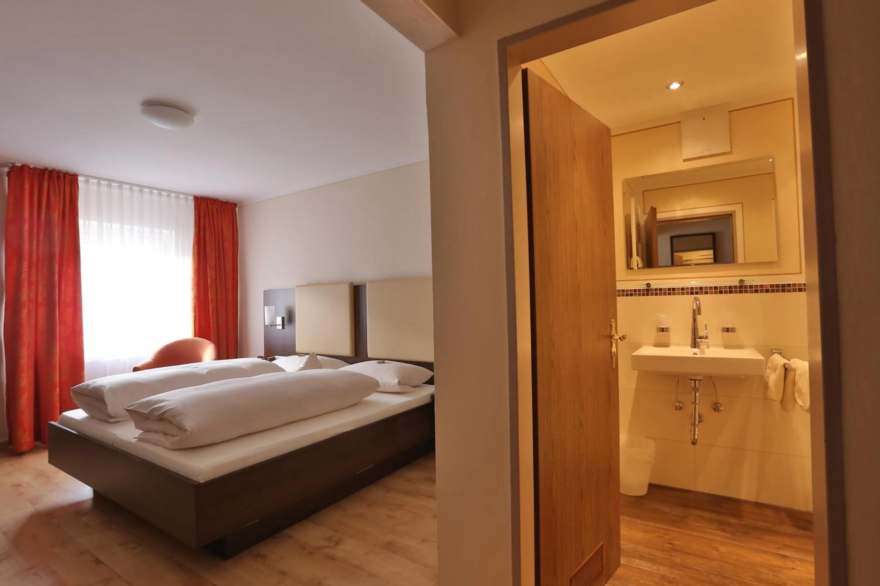 Day, Bed in Hotel Bockmaier