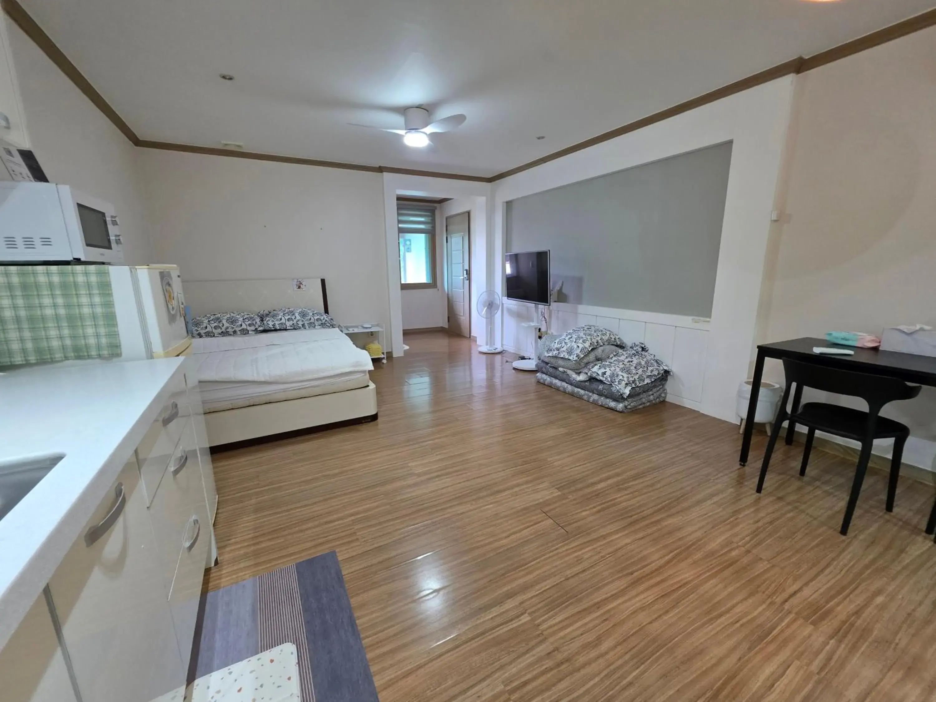 Bed in Bellus-Rose Pension Gyeongju Bed in Bellus-Rose Pension Gyeongju