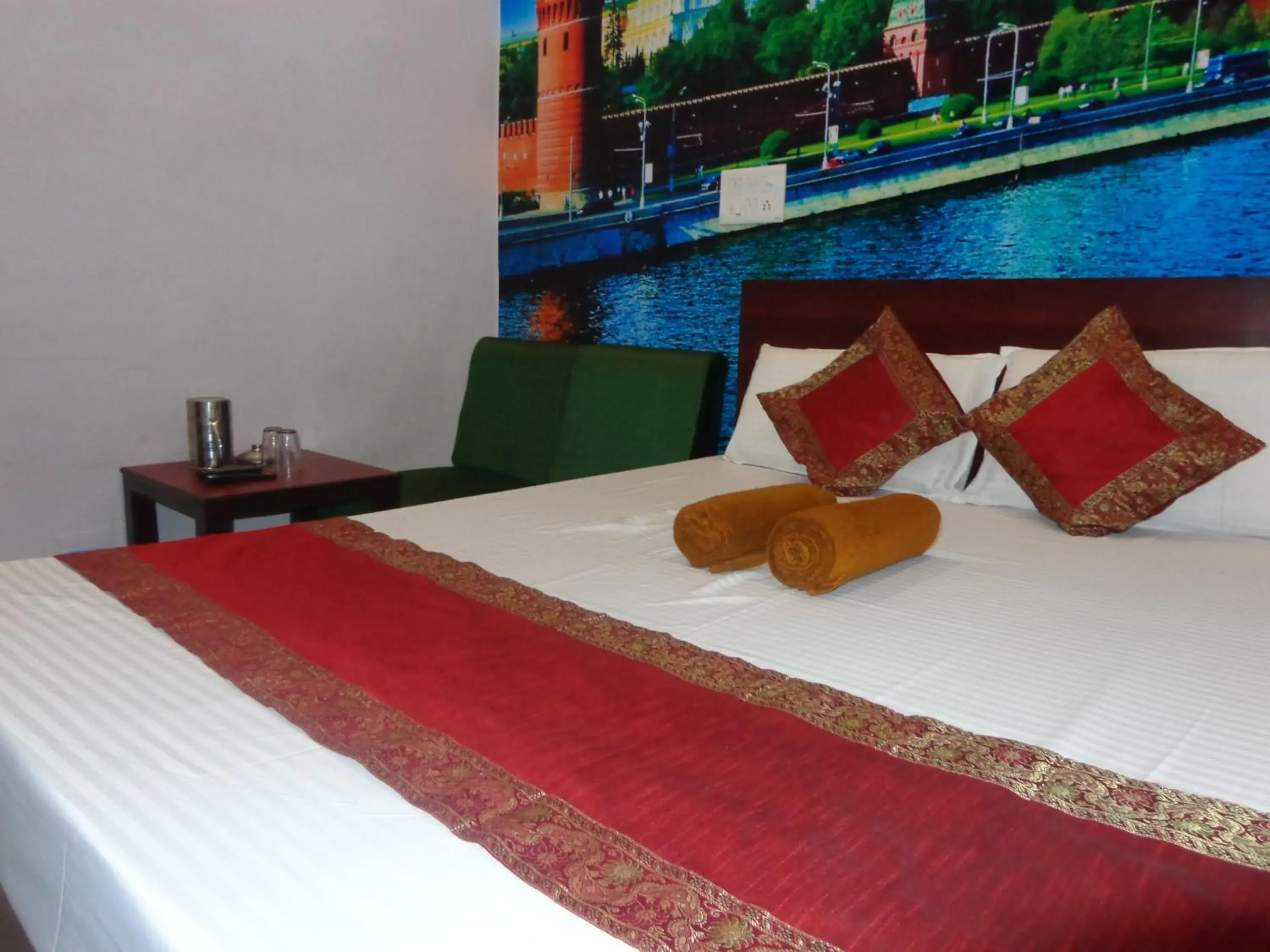 Bed in Luxmi Hotel Bed in Luxmi Hotel