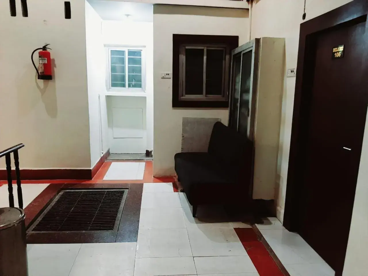 Facade/entrance in Luxmi Hotel Facade/entrance in Luxmi Hotel