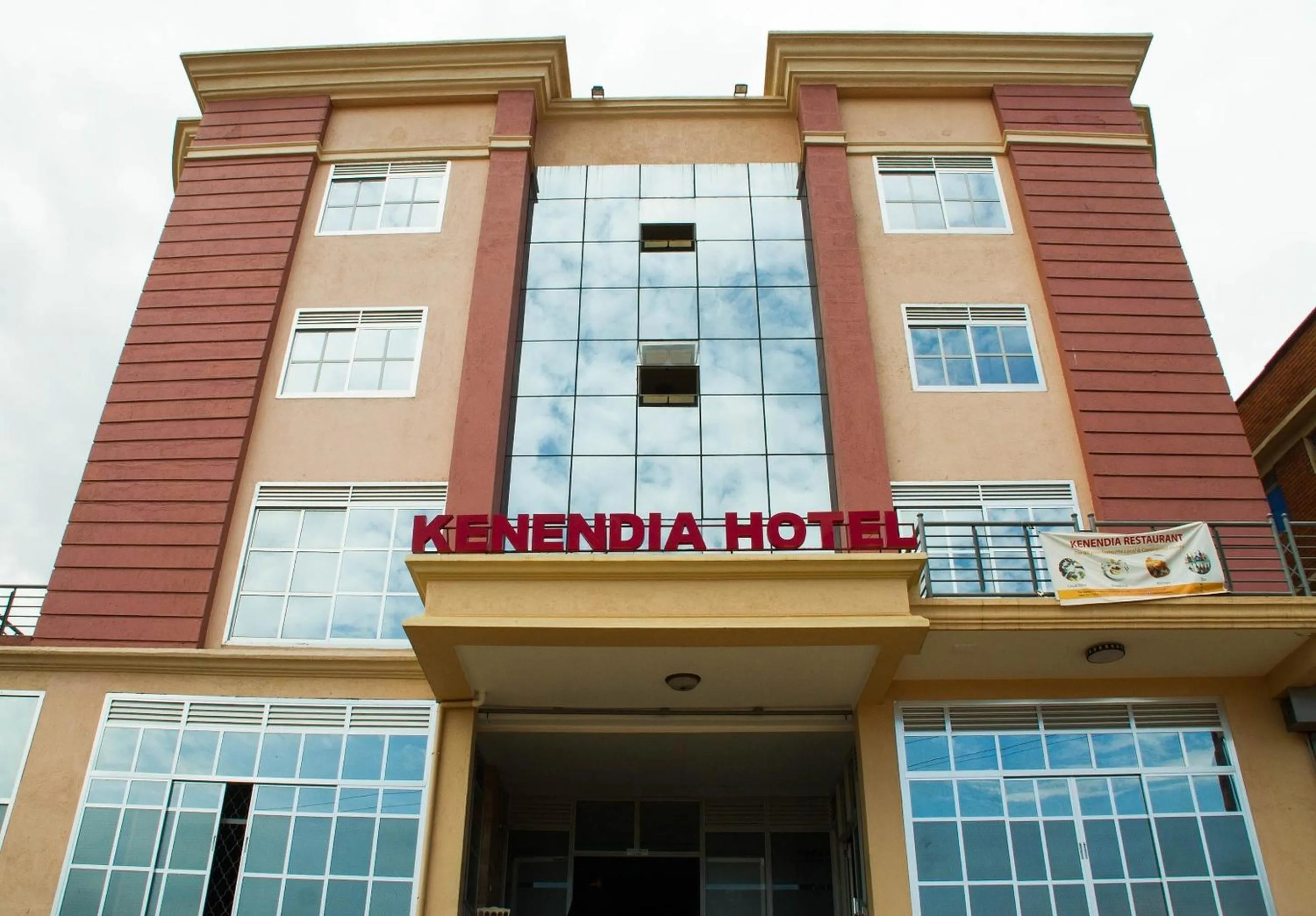 Kenendia Hotel
