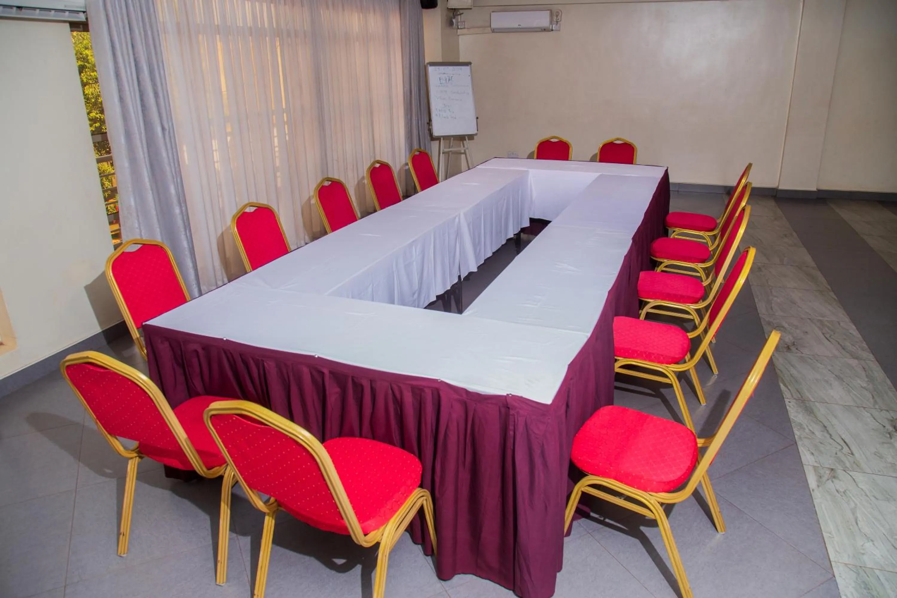 Meeting/conference room in Kenendia Hotel