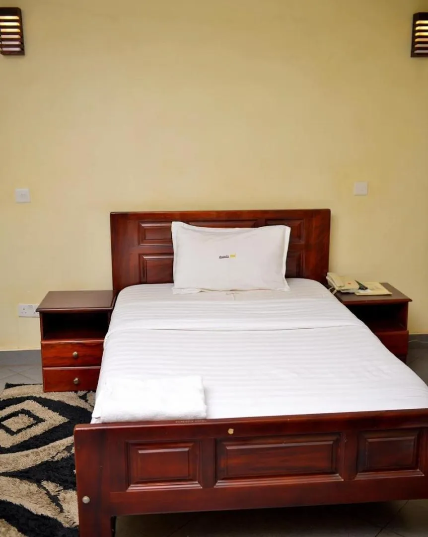 Bed in Kenendia Hotel