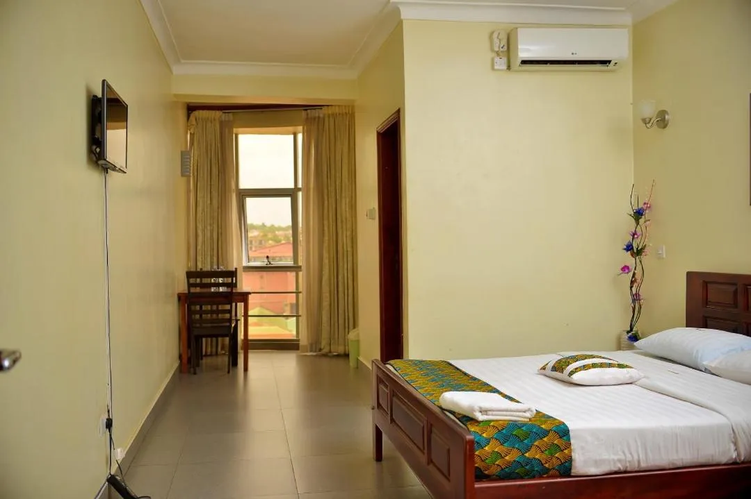 Bed in Kenendia Hotel