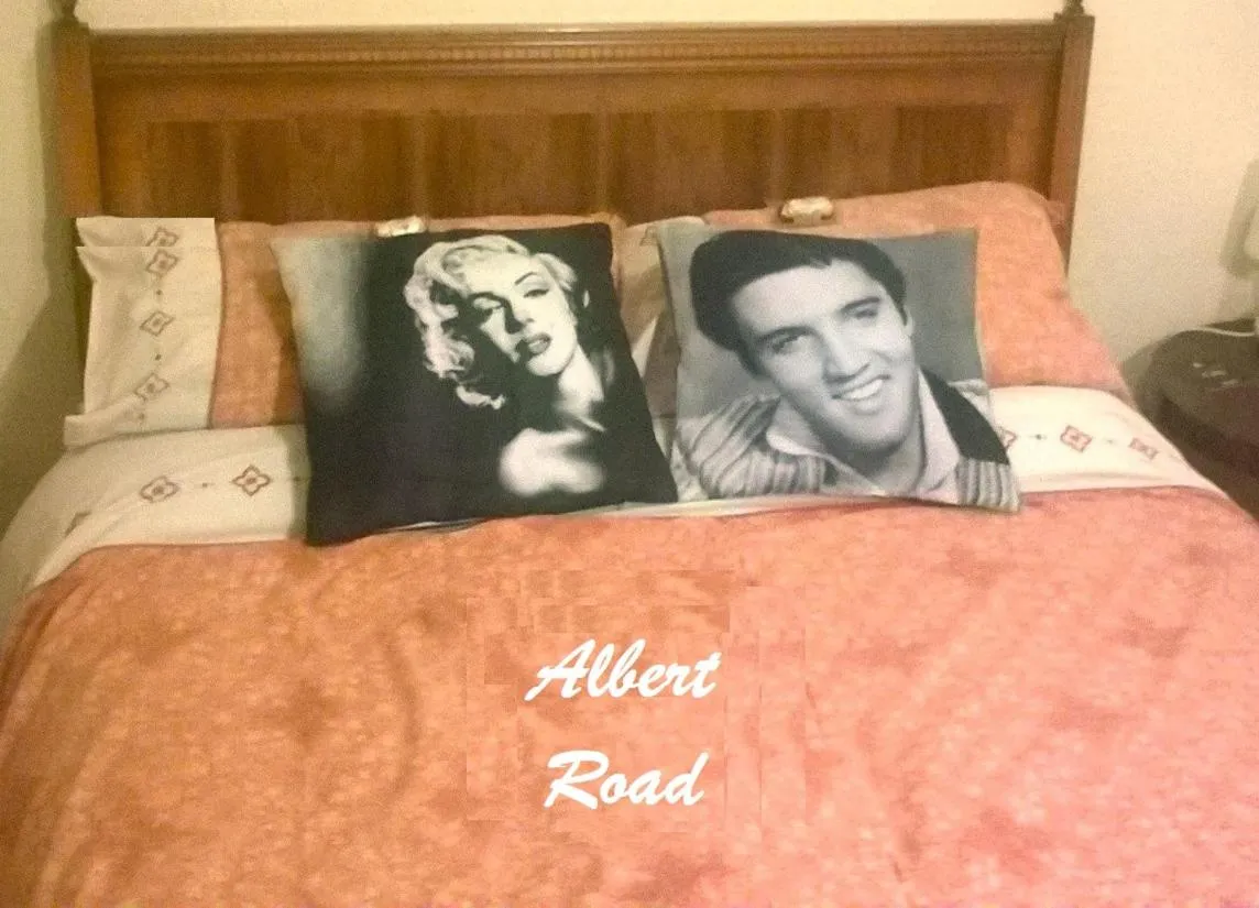 Bed in The Albert Hotel Near Winter Gardens