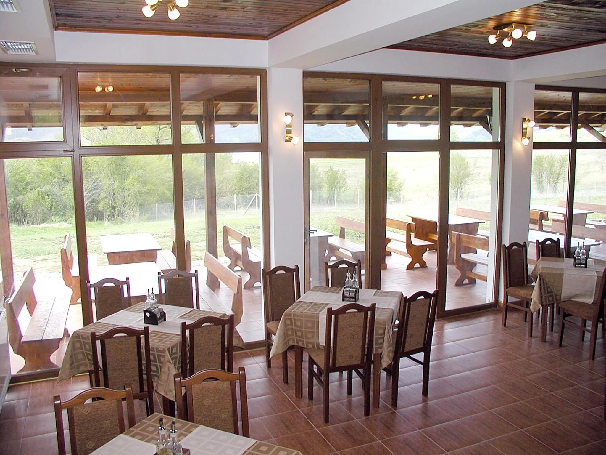 Restaurant/places to eat in Complex Pristan in the mountain