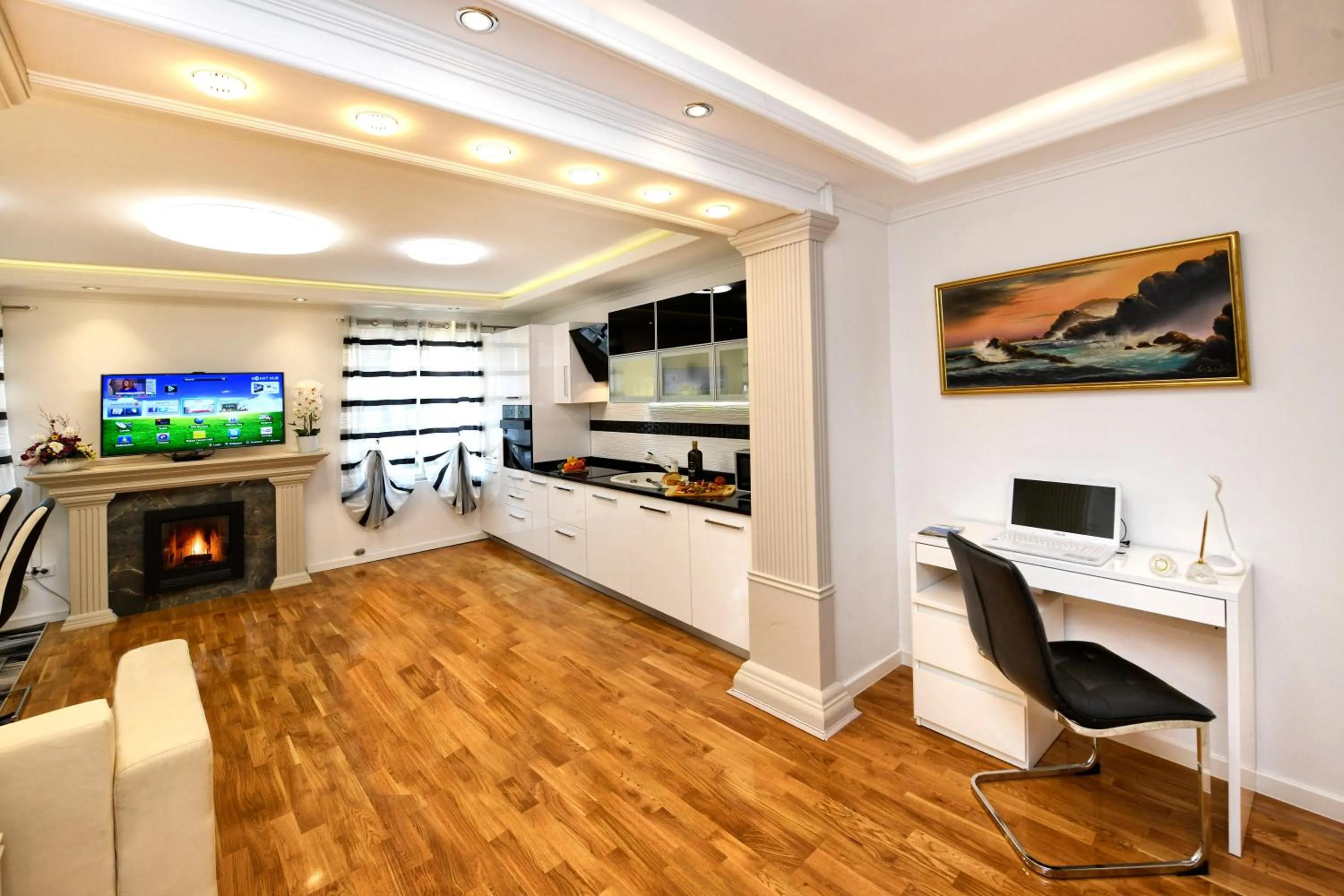 Communal lounge/ TV room in Apartment Markovski