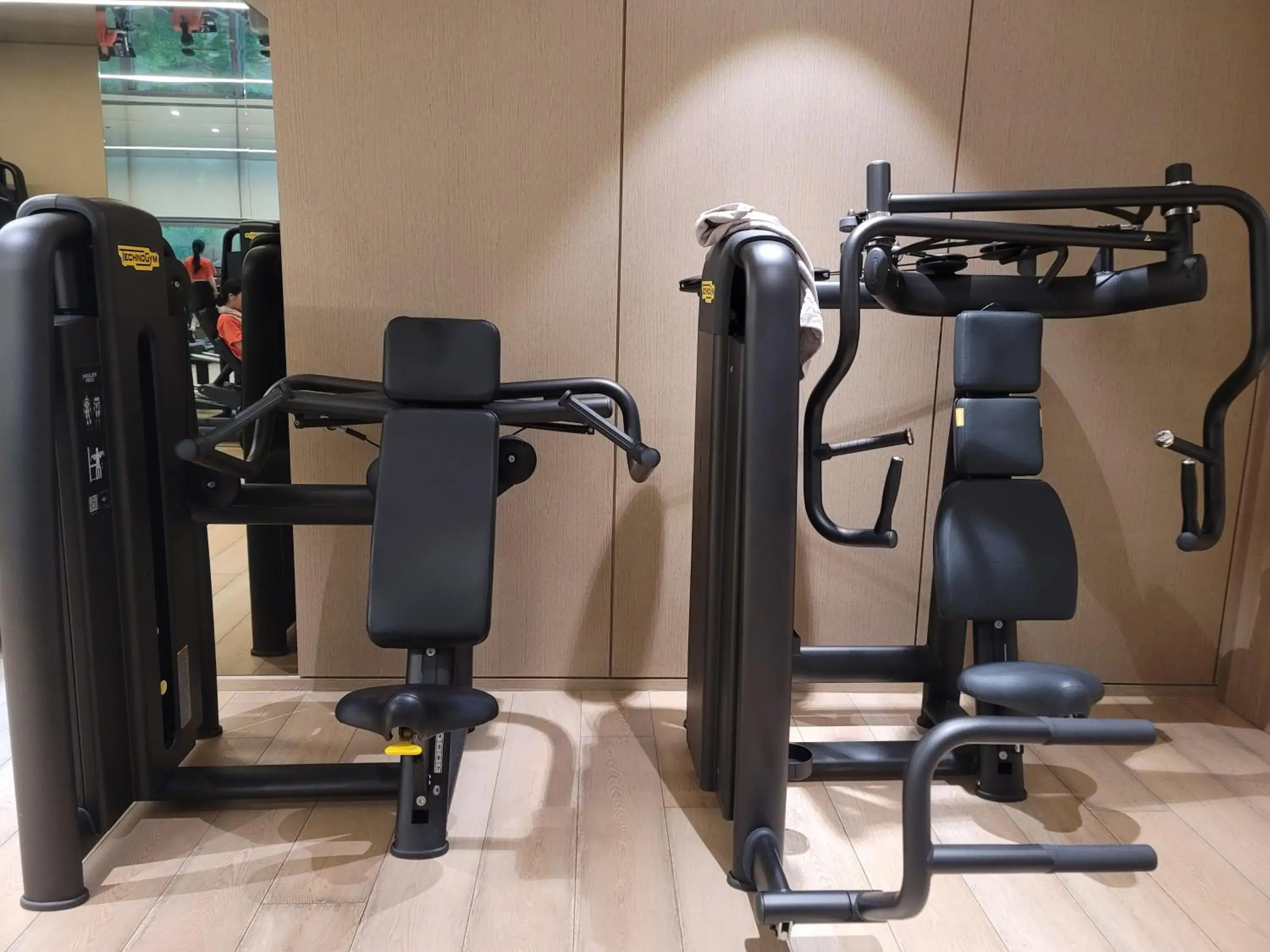 Fitness centre/facilities in Hotel Interburgo Exco Fitness centre/facilities in Hotel Interburgo Exco