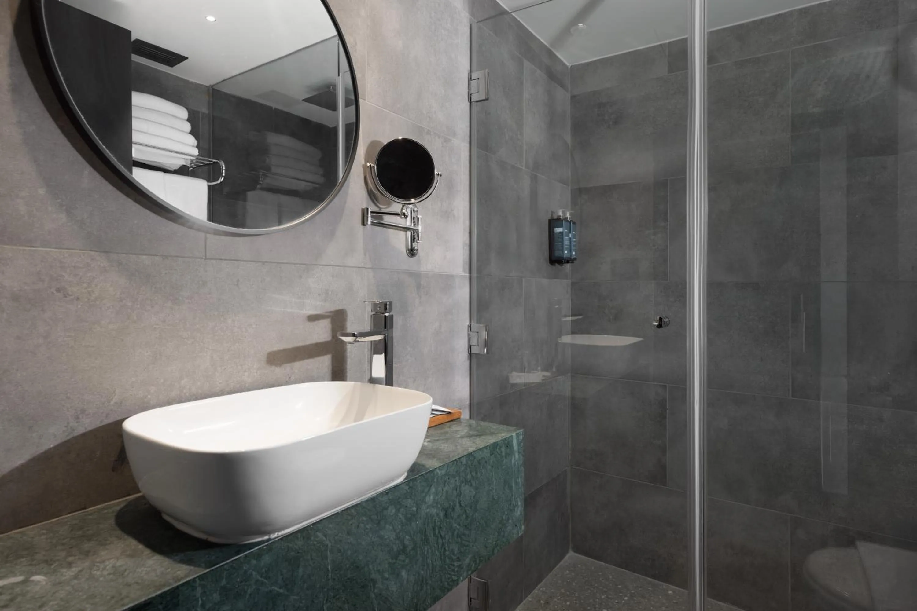 Shower in Comfort Hotel and Spa - Adults Only