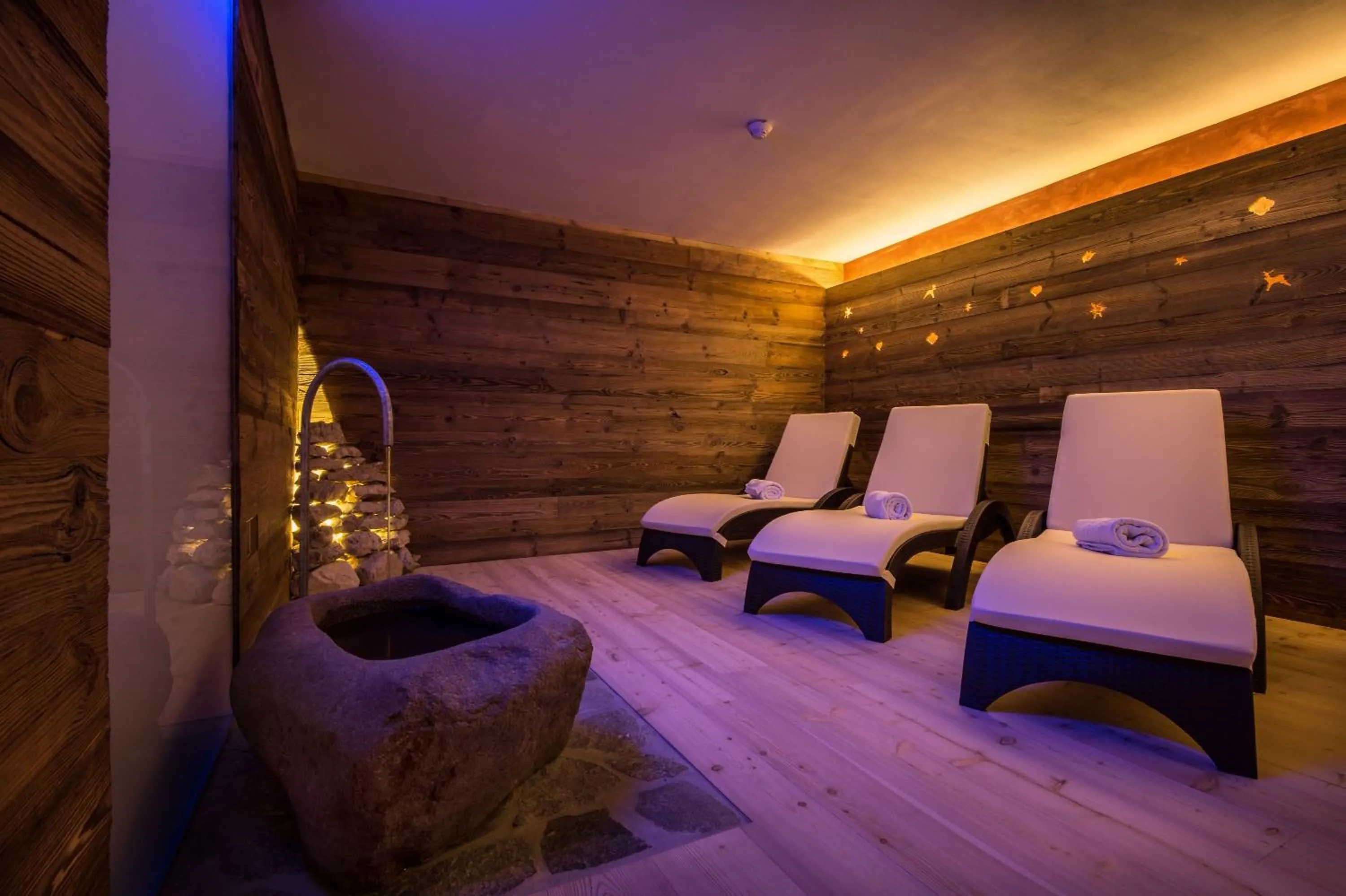 Spa and wellness centre/facilities in Albergo Posta Pederoa