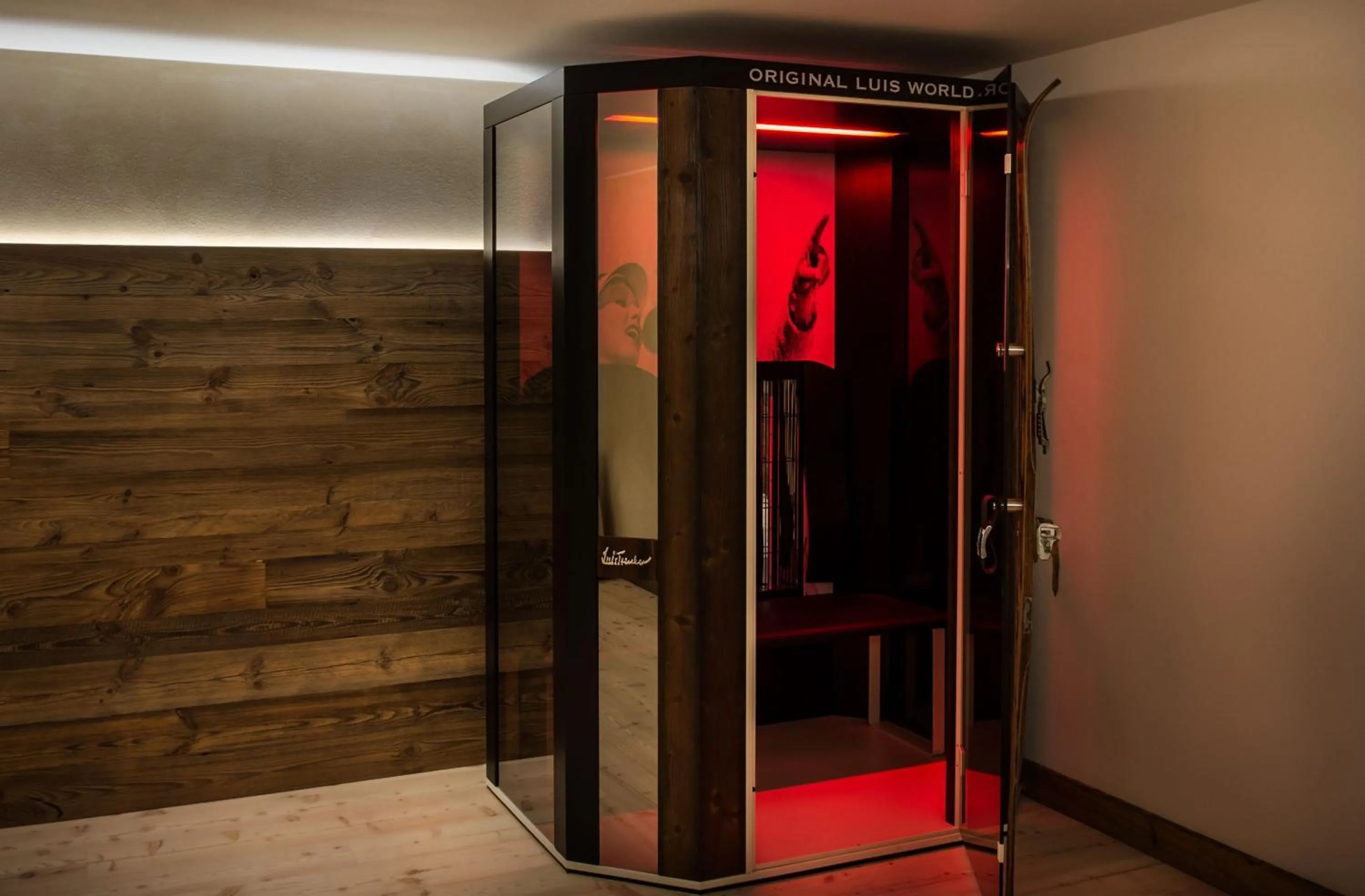 Spa and wellness centre/facilities in Albergo Posta Pederoa