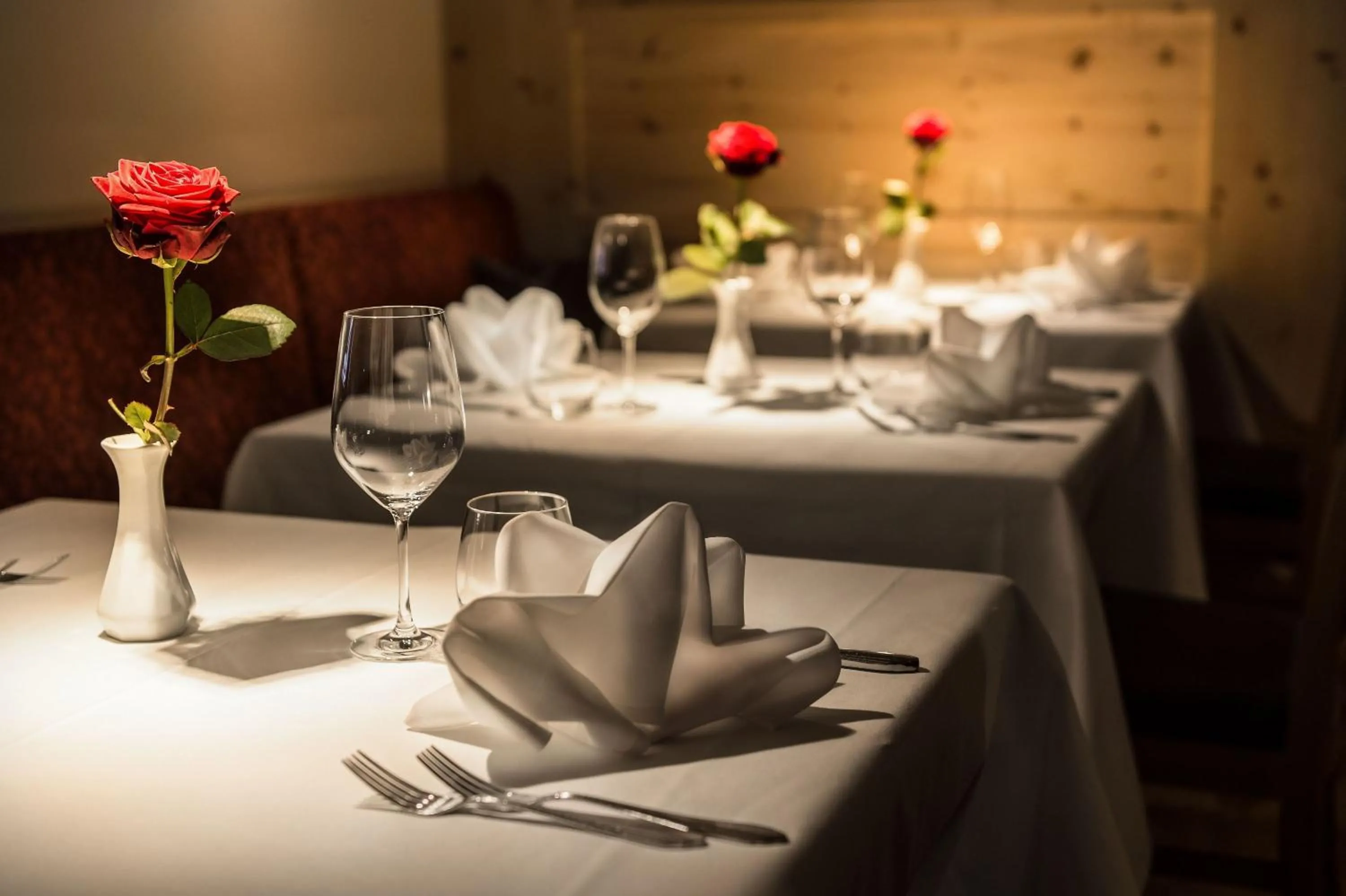 Restaurant/places to eat in Albergo Posta Pederoa