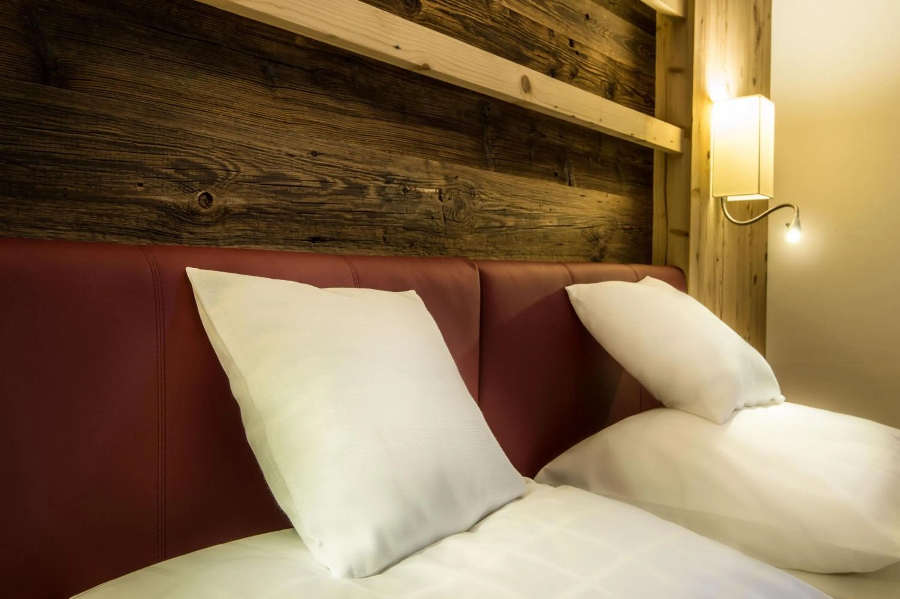 Bedroom, Bed in Albergo Posta Pederoa