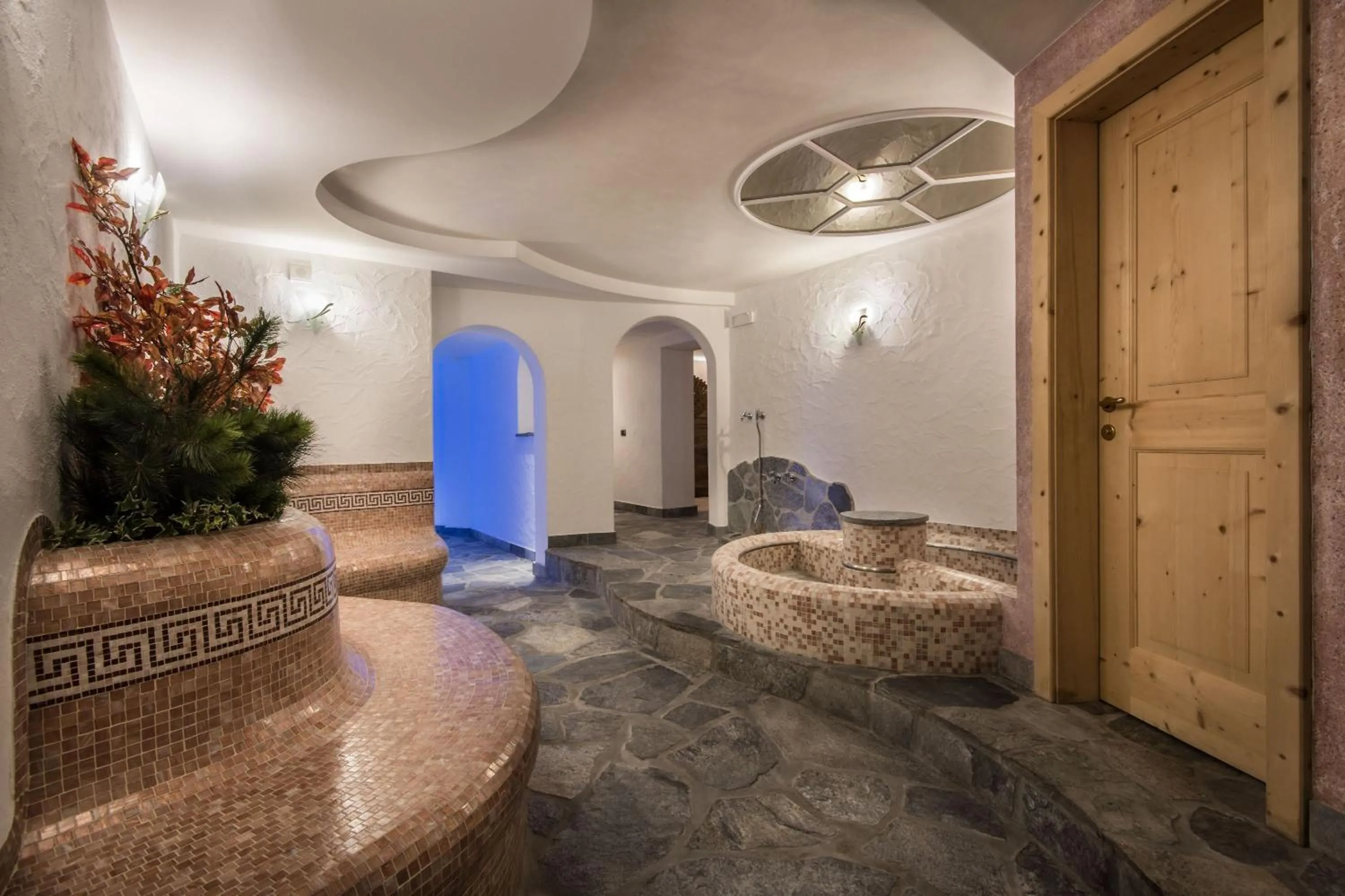Spa and wellness centre/facilities in Albergo Posta Pederoa