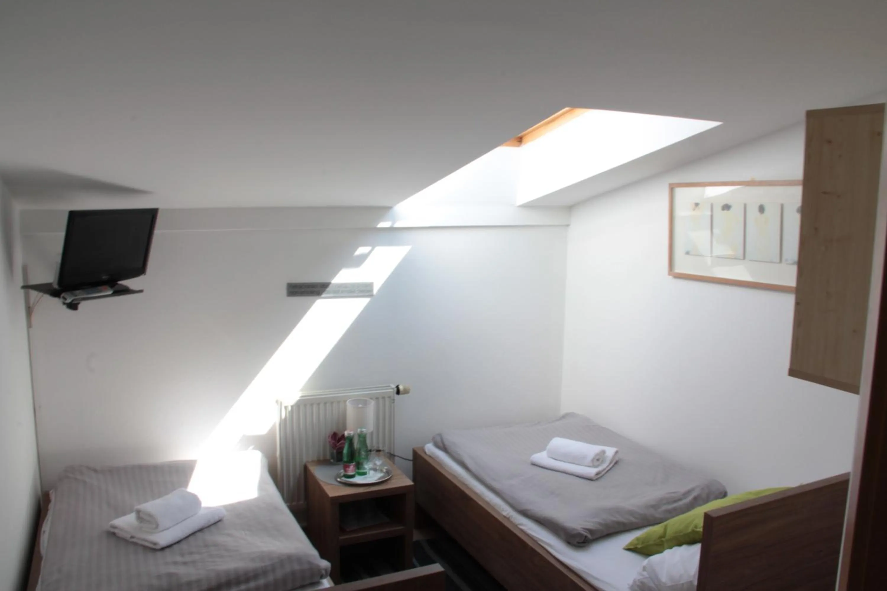 Photo of the whole room, Bed in Hotel Orlan