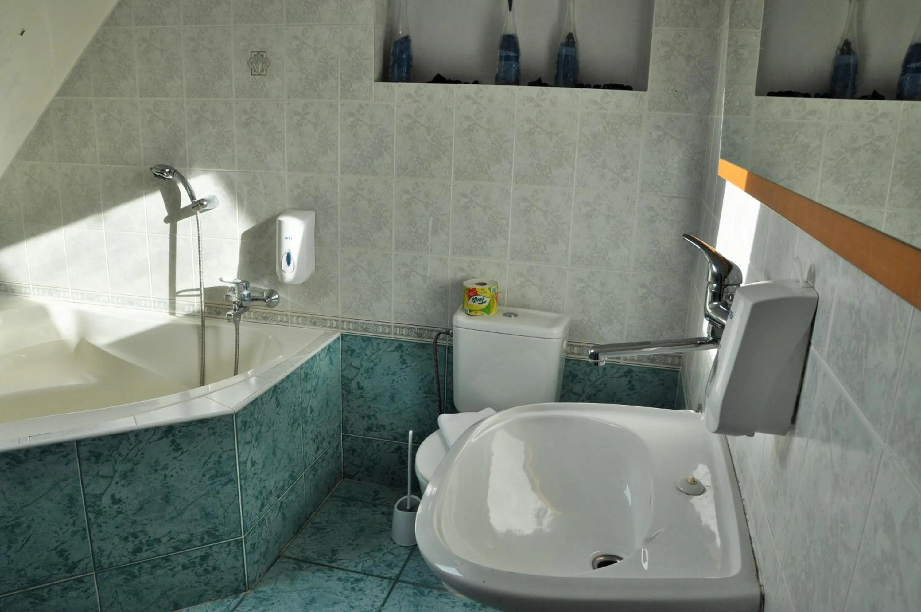 Bathroom in Hotel Orlan