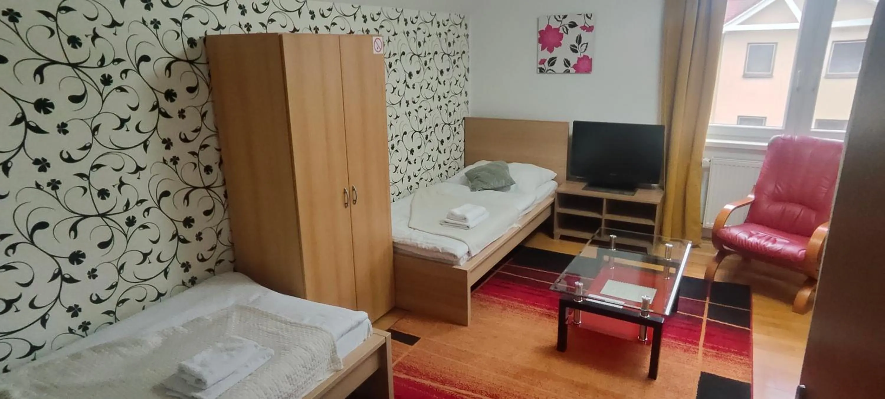 Photo of the whole room, Bed in Hotel Orlan