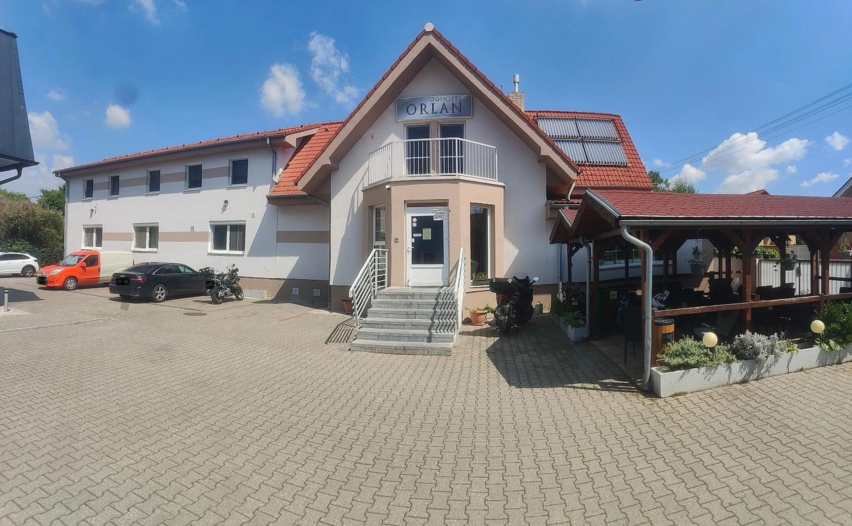 Property building in Hotel Orlan