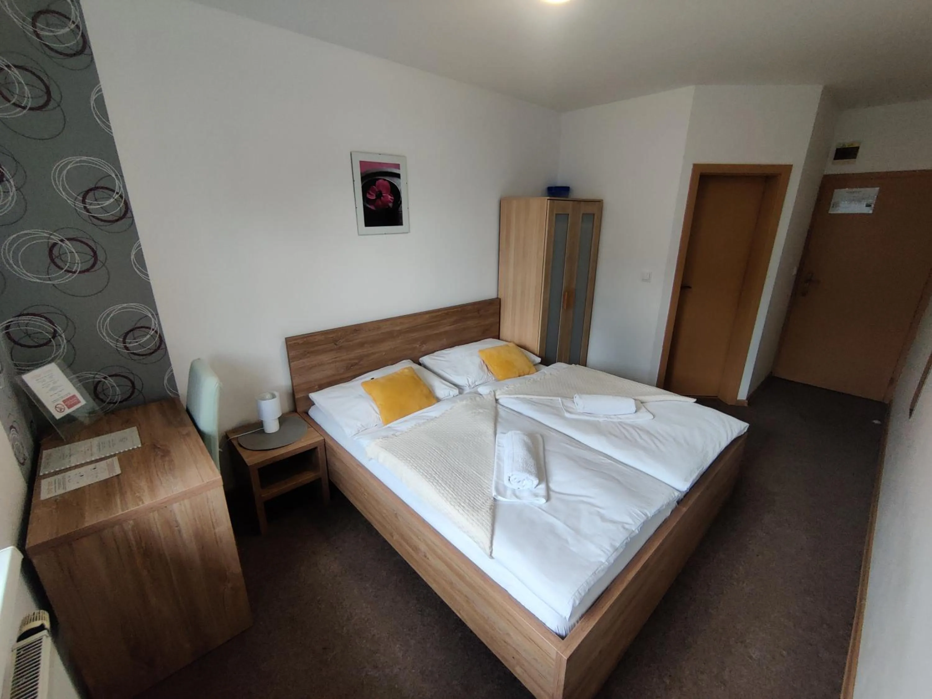 Photo of the whole room, Bed in Hotel Orlan