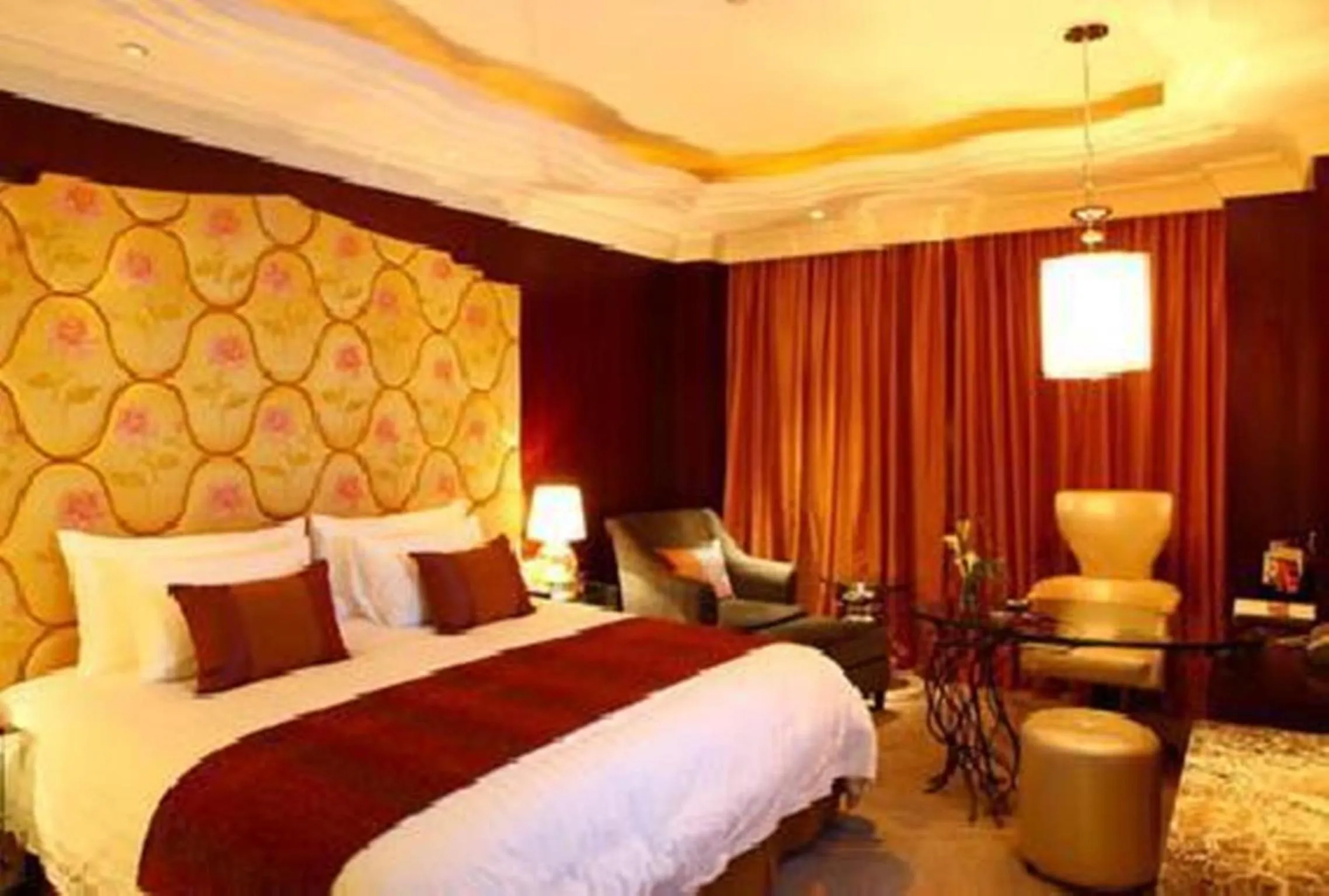 Photo of the whole room in New Century Grand Hotel Ningbo