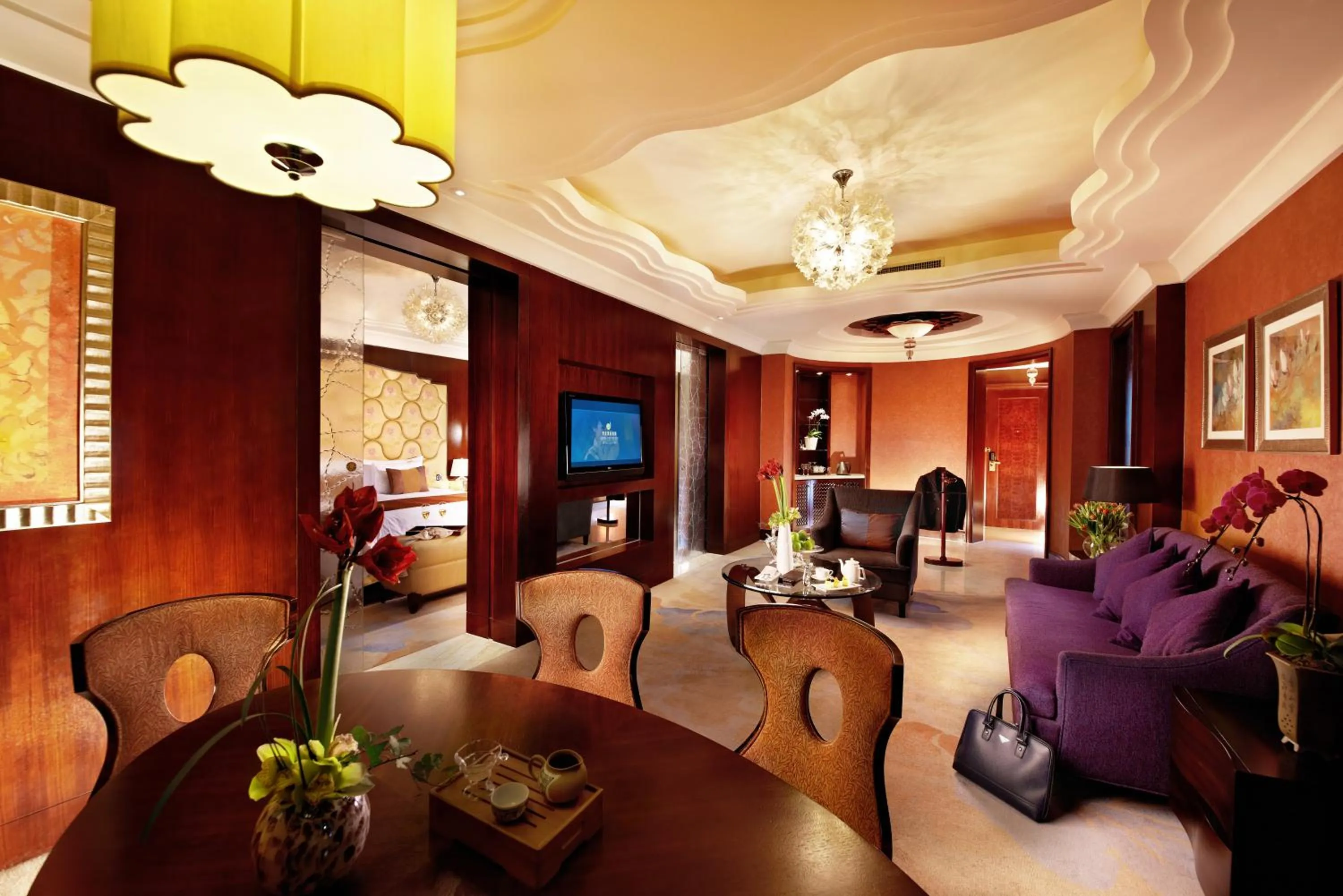 Living room, Seating Area in New Century Grand Hotel Ningbo