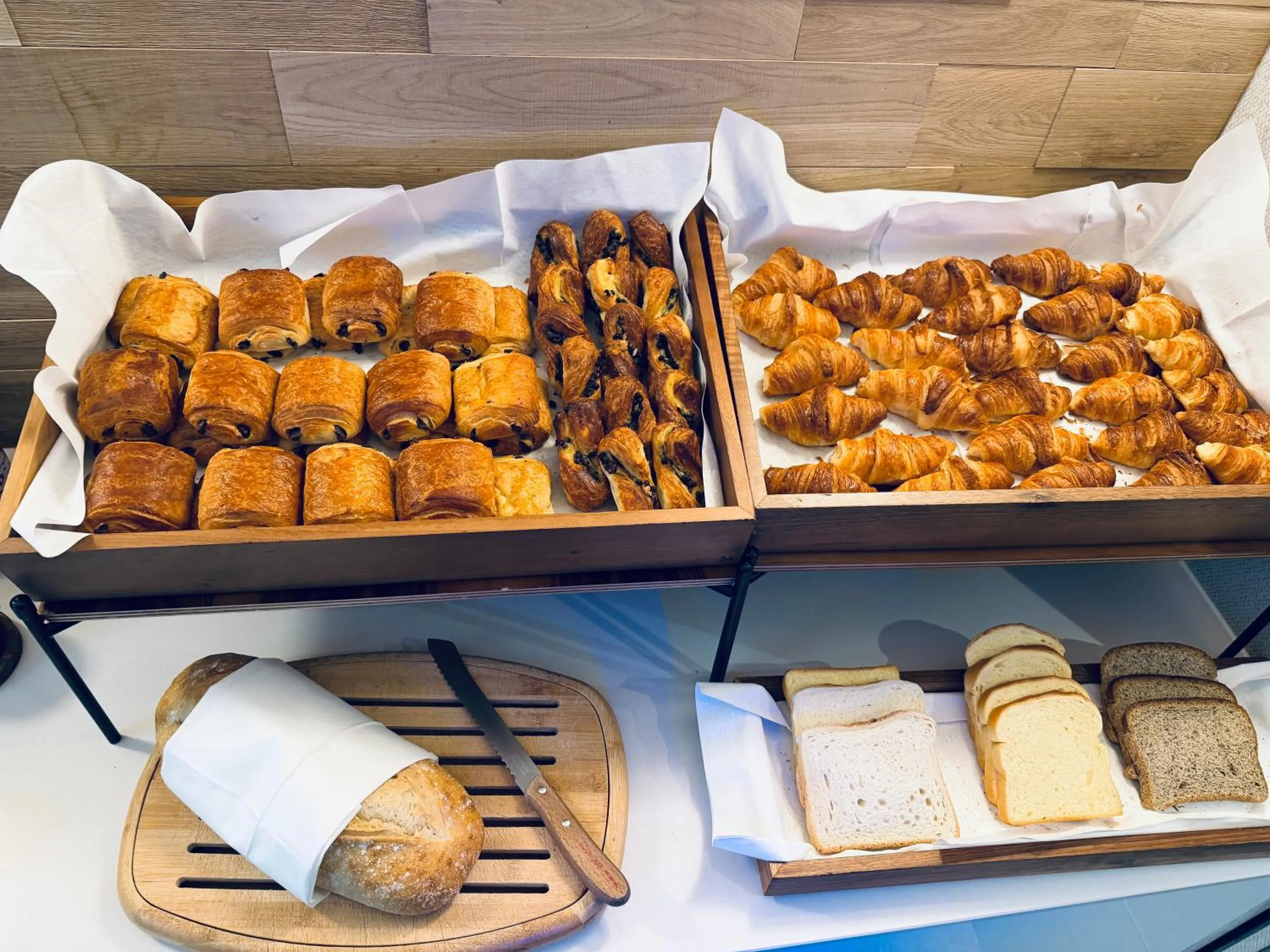 Breakfast in Hôtel de L'Esperance